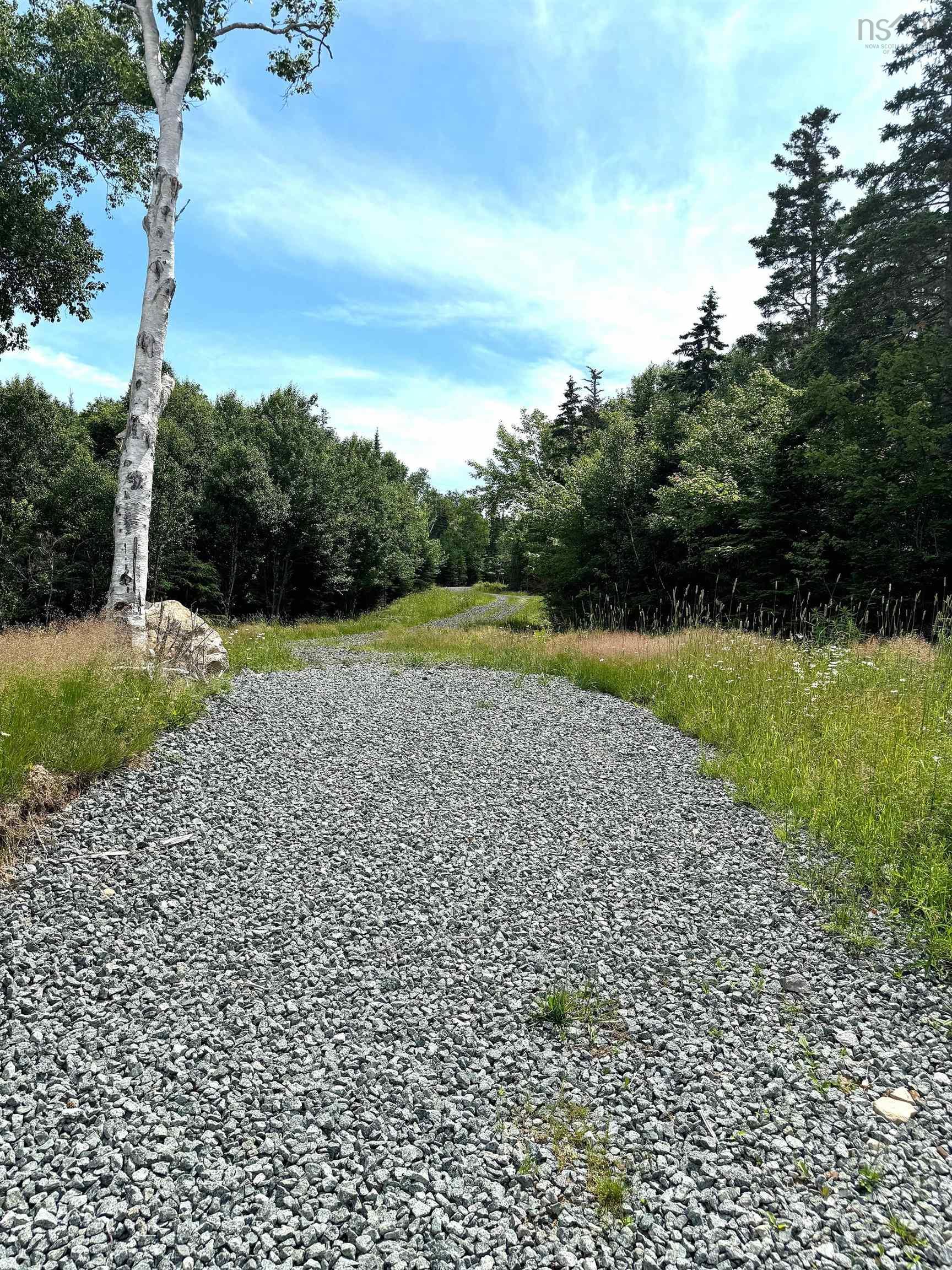 $69,950.00: Nature Dream Boulevard, Roberta