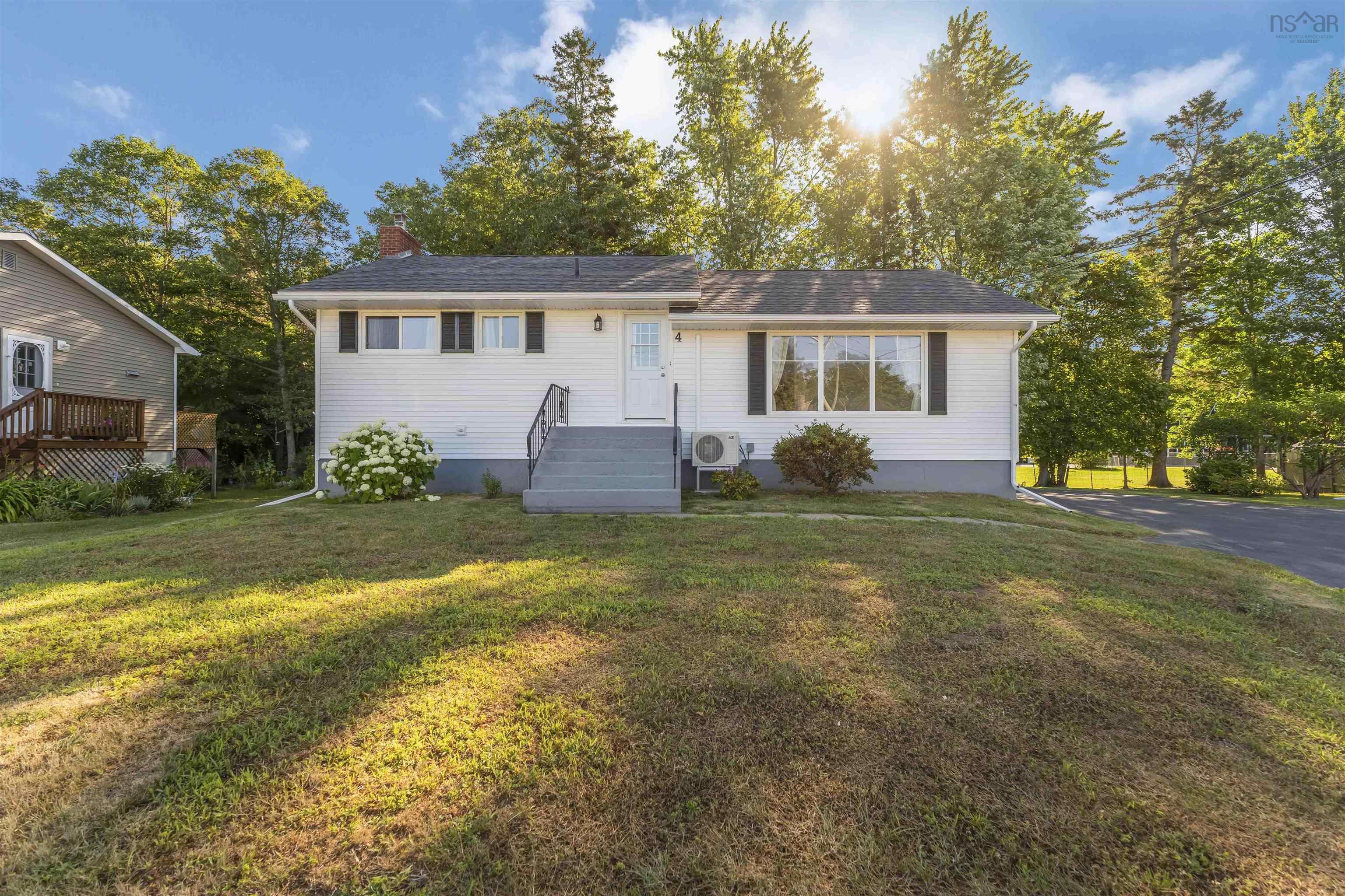 $314,900.00: 4 Mckenzie Drive, Middleton