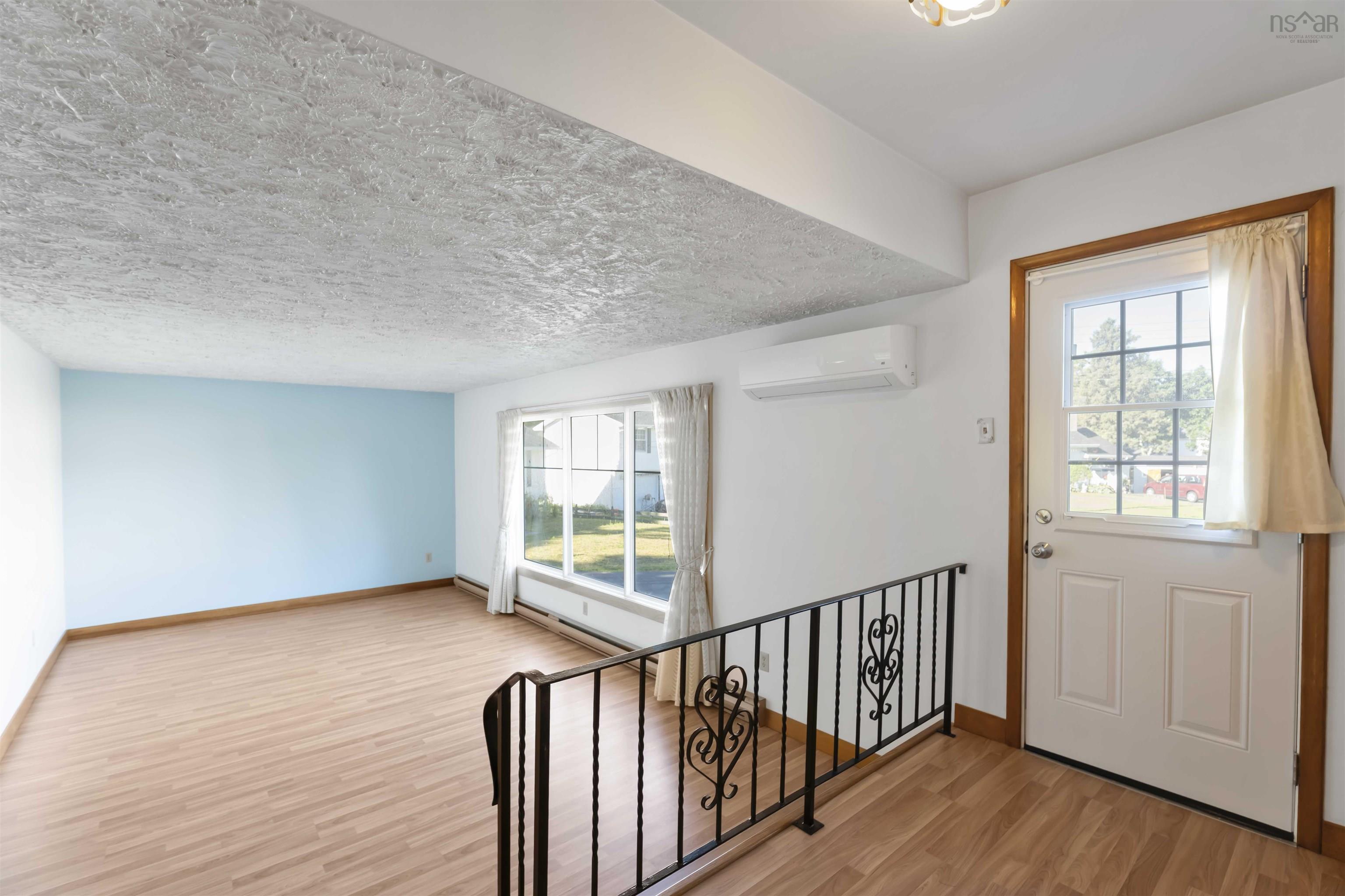 $314,900.00: 4 Mckenzie Drive, Middleton