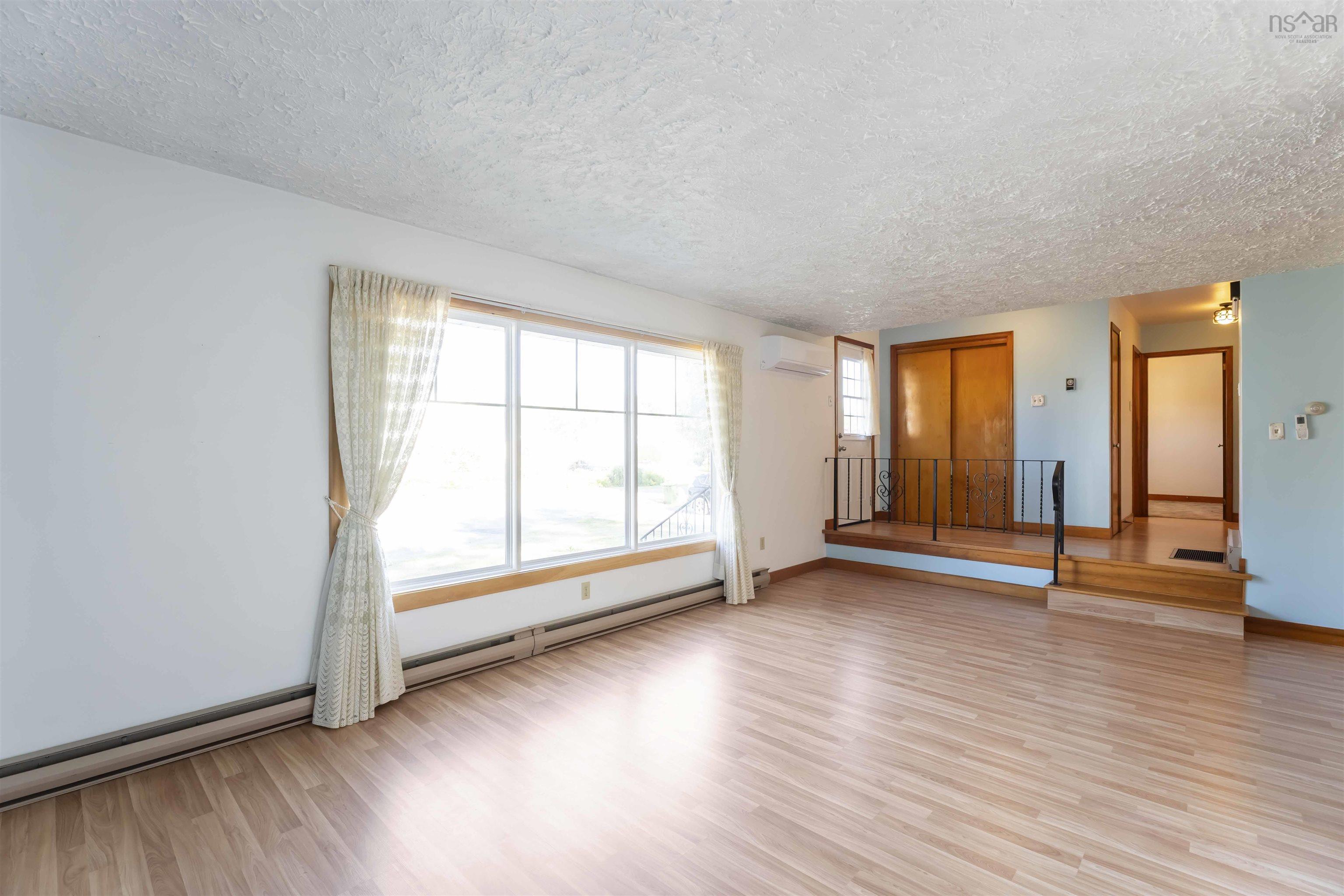 $314,900.00: 4 Mckenzie Drive, Middleton