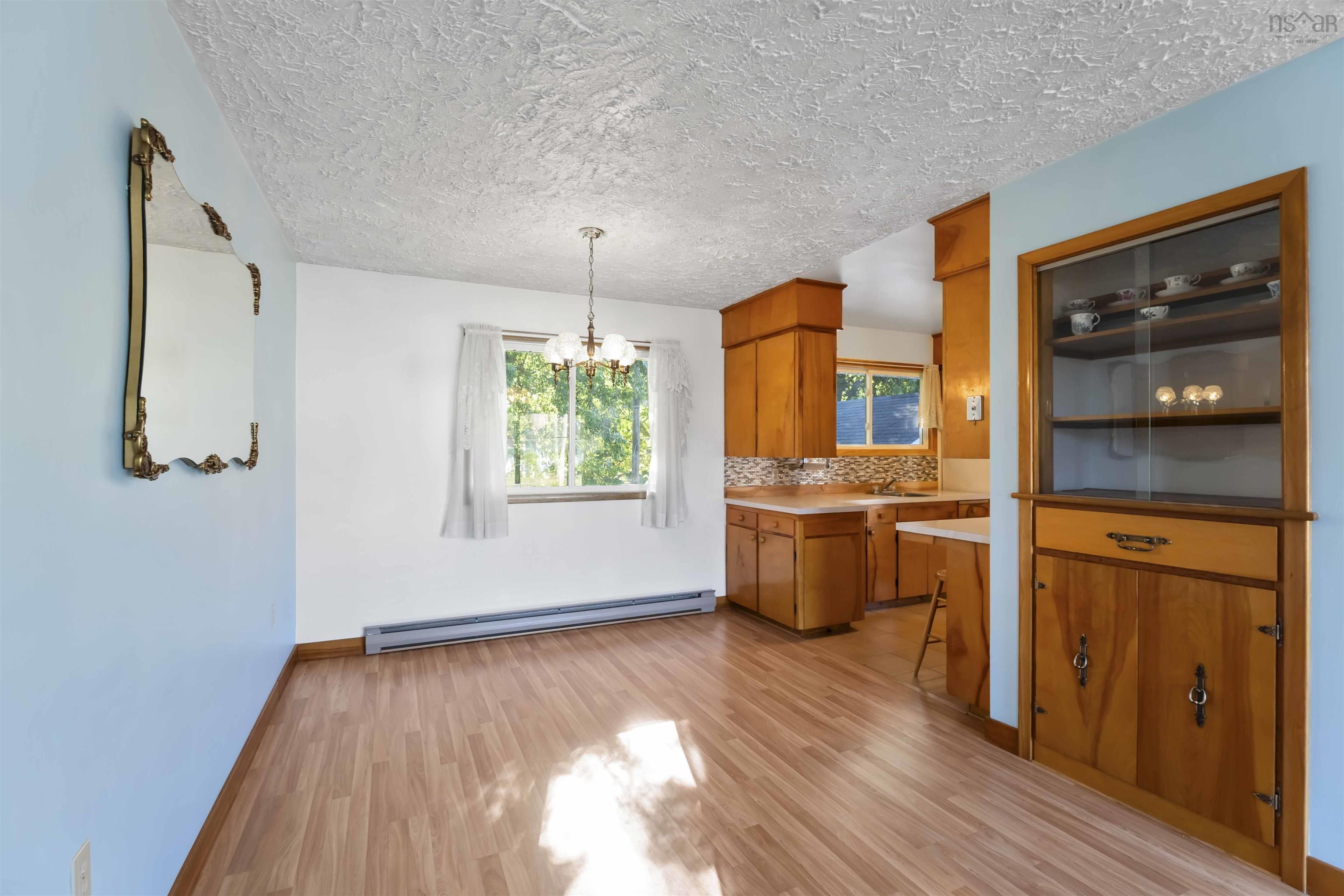 $314,900.00: 4 Mckenzie Drive, Middleton