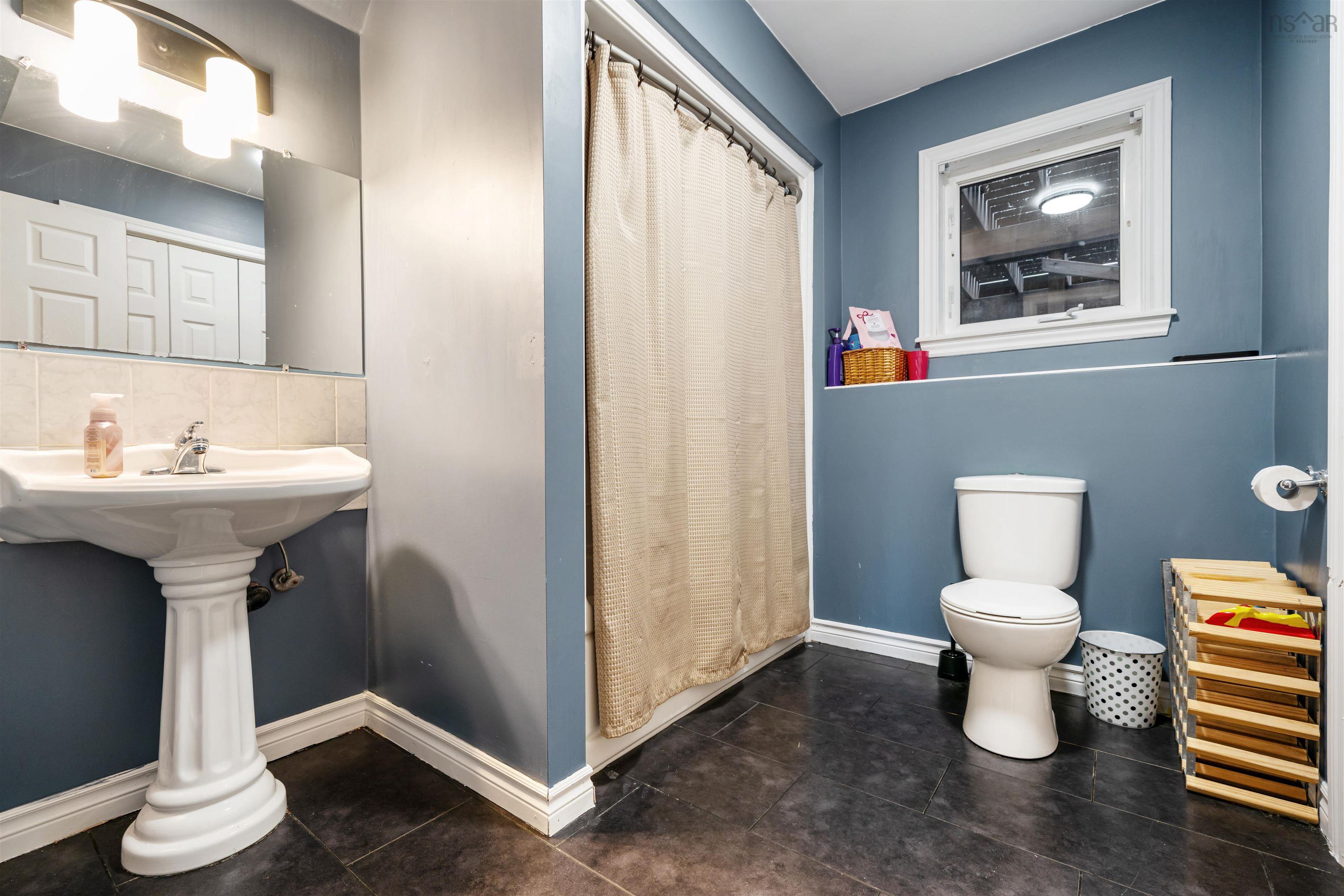 $430,000.00: 531 Little Harbour Road, New Glasgow