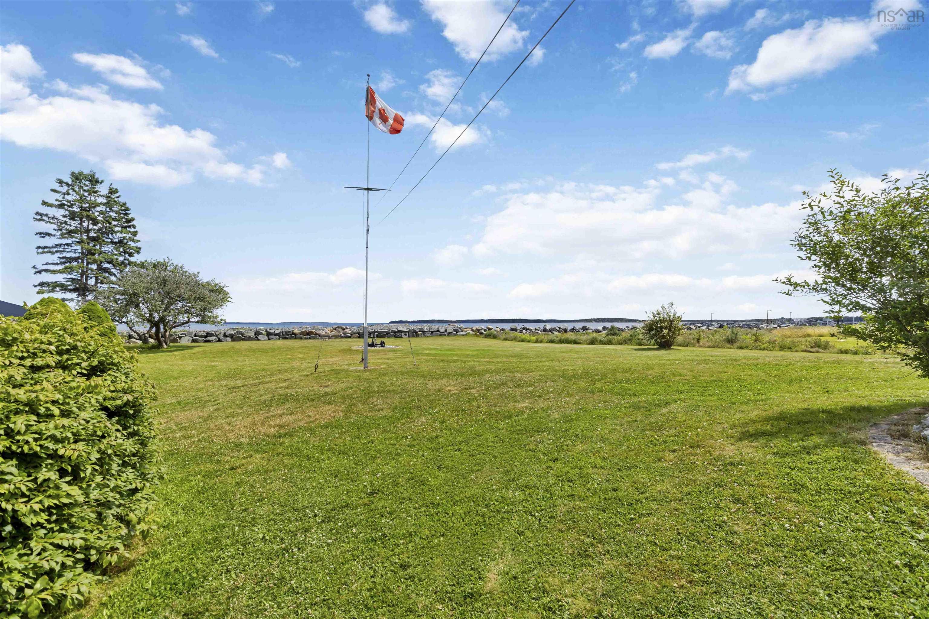 $699,900.00: 4027 331 Highway, Dublin Shore