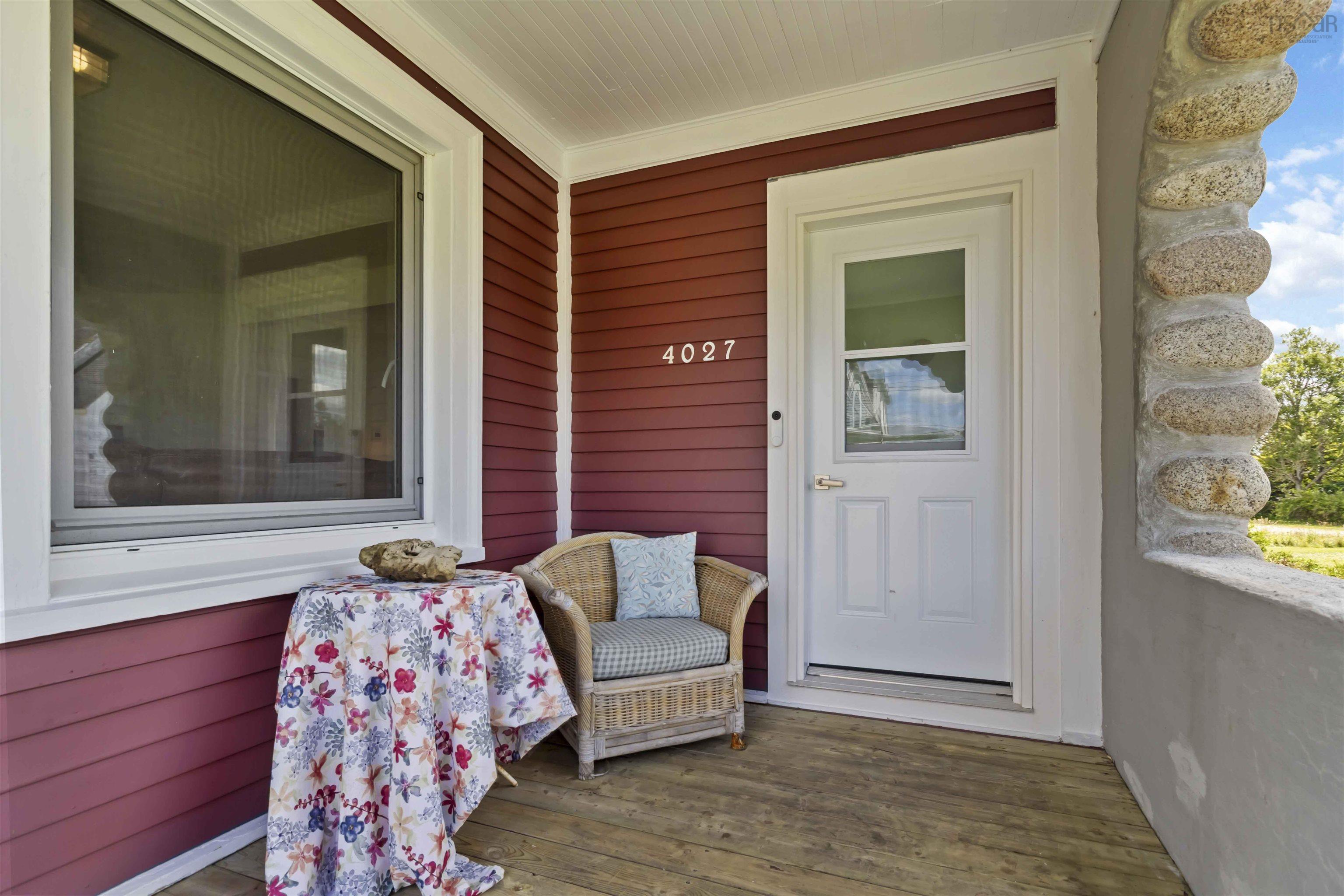 $699,900.00: 4027 331 Highway, Dublin Shore