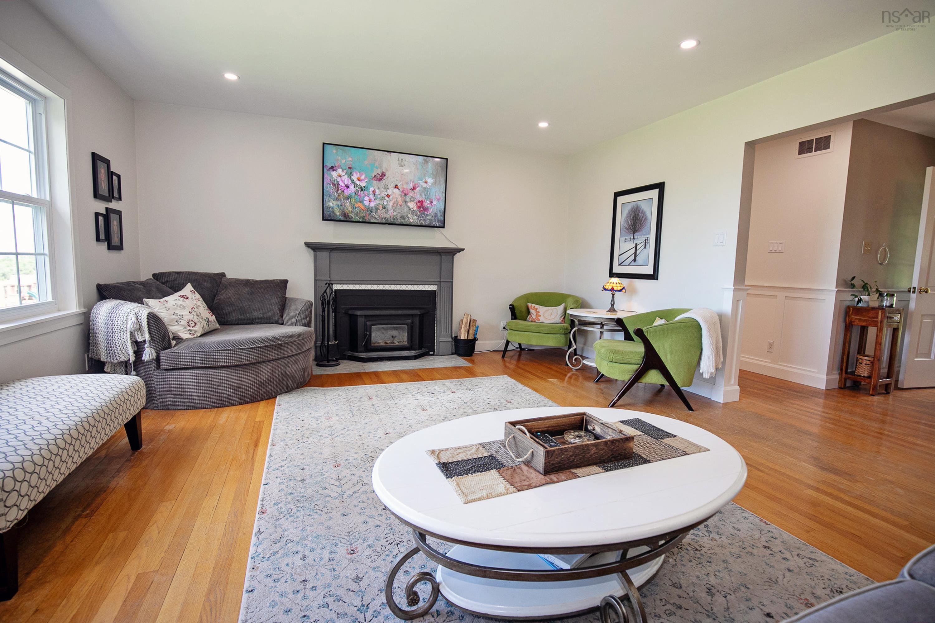 $539,900.00: 212 Victoria Street E, Amherst