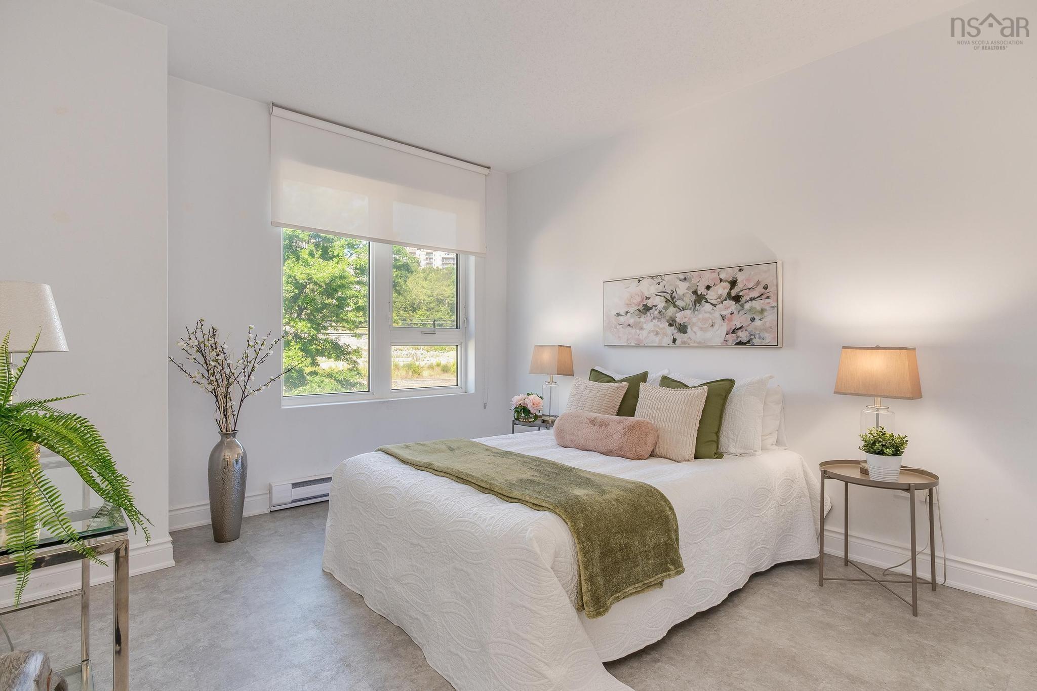 $385,000.00: 209 647 Bedford Highway, Bedford