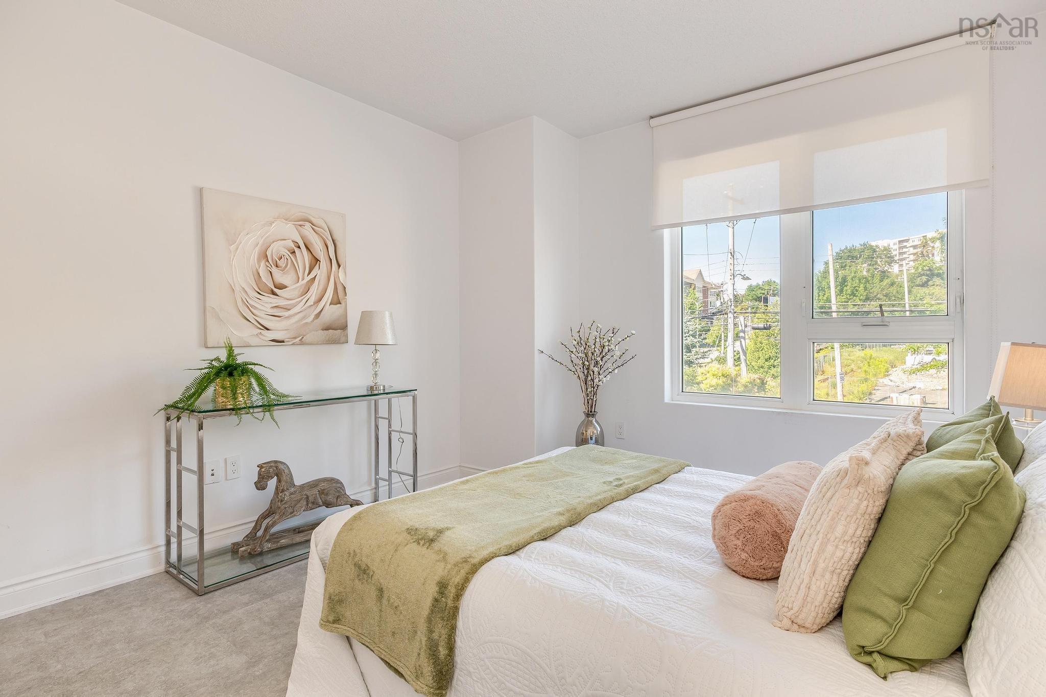 $385,000.00: 209 647 Bedford Highway, Bedford