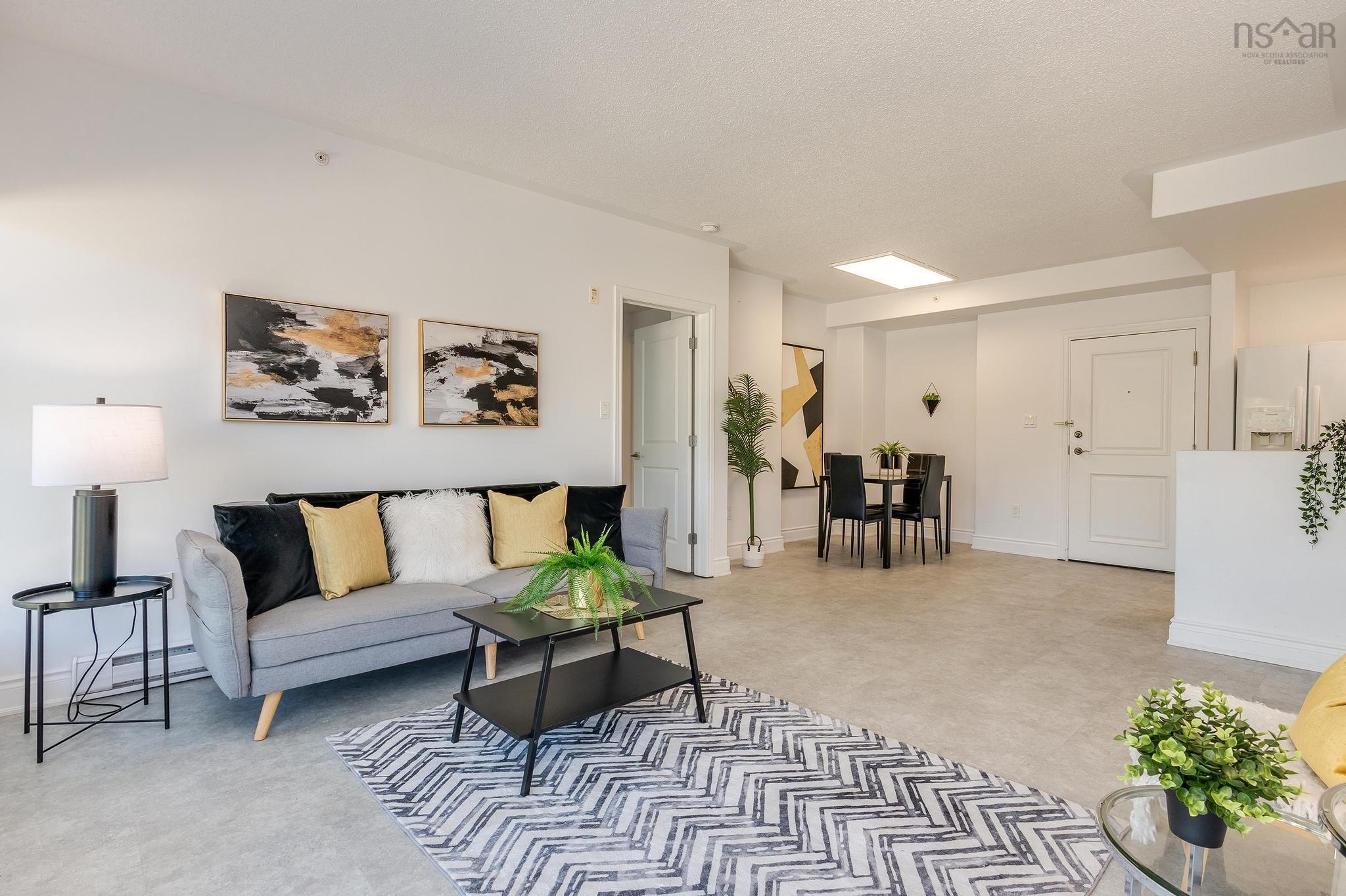 $385,000.00: 209 647 Bedford Highway, Bedford