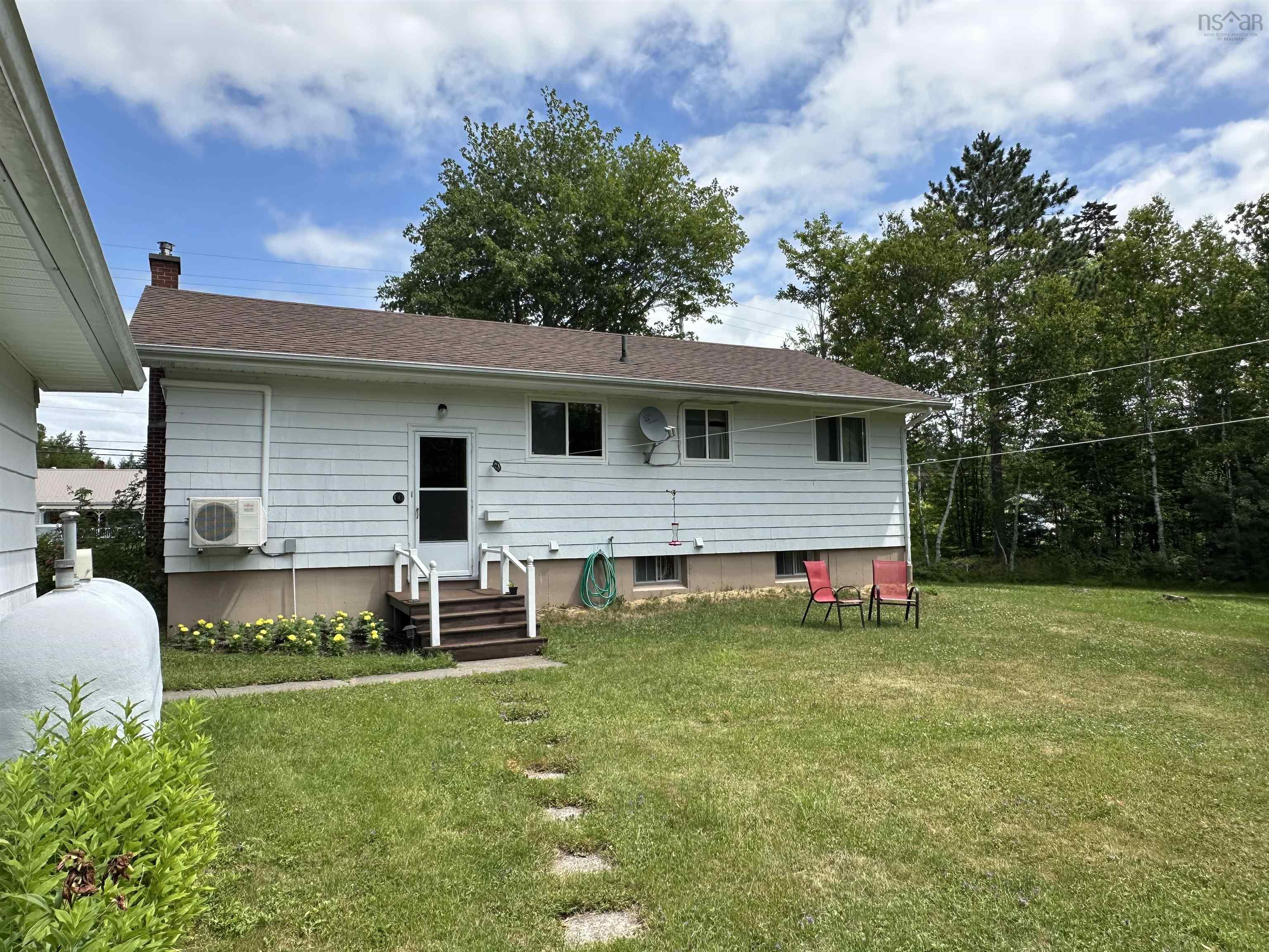 $299,000.00: 1167 Keltic Drive, North West Arm