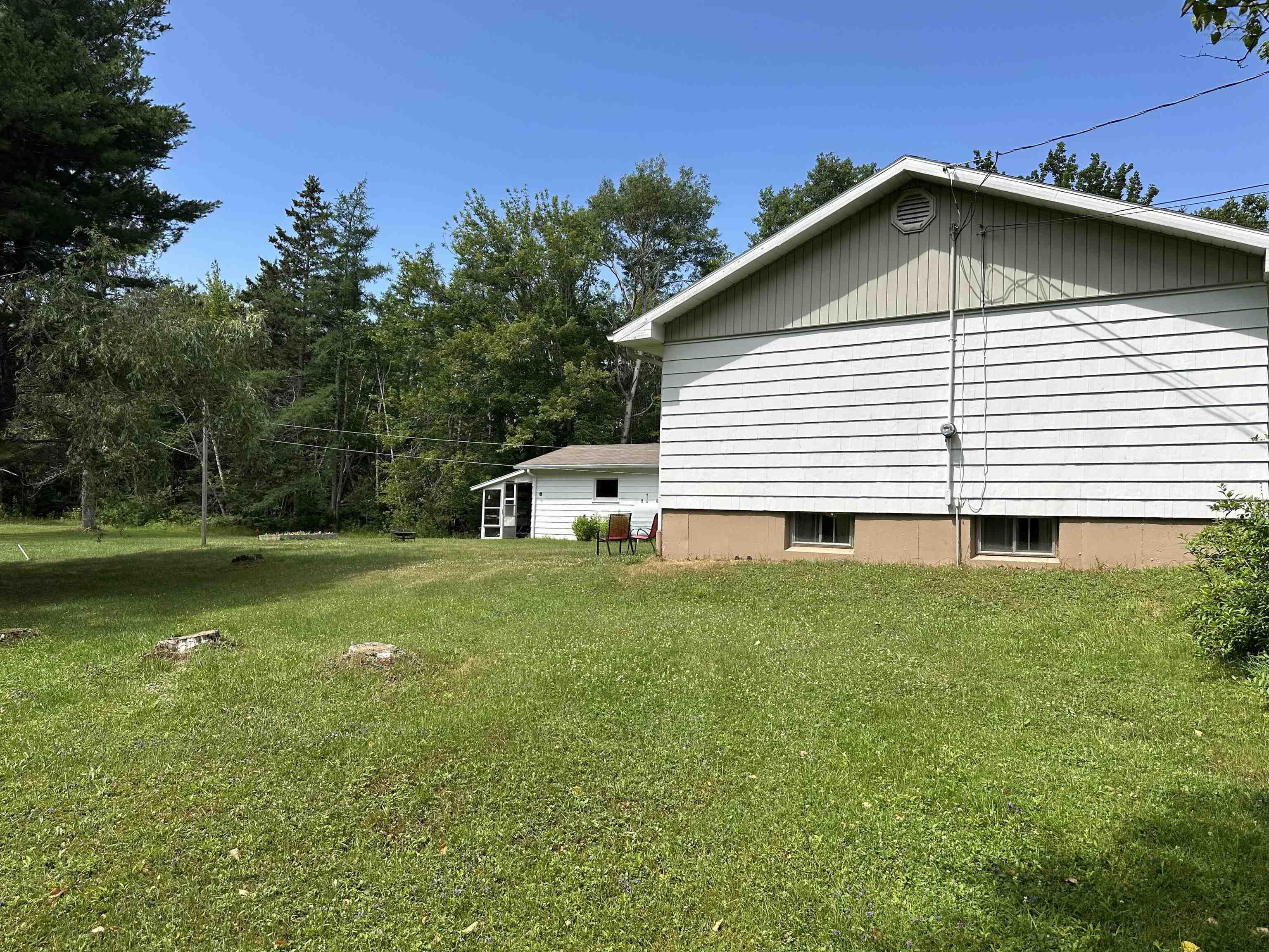 $299,000.00: 1167 Keltic Drive, North West Arm