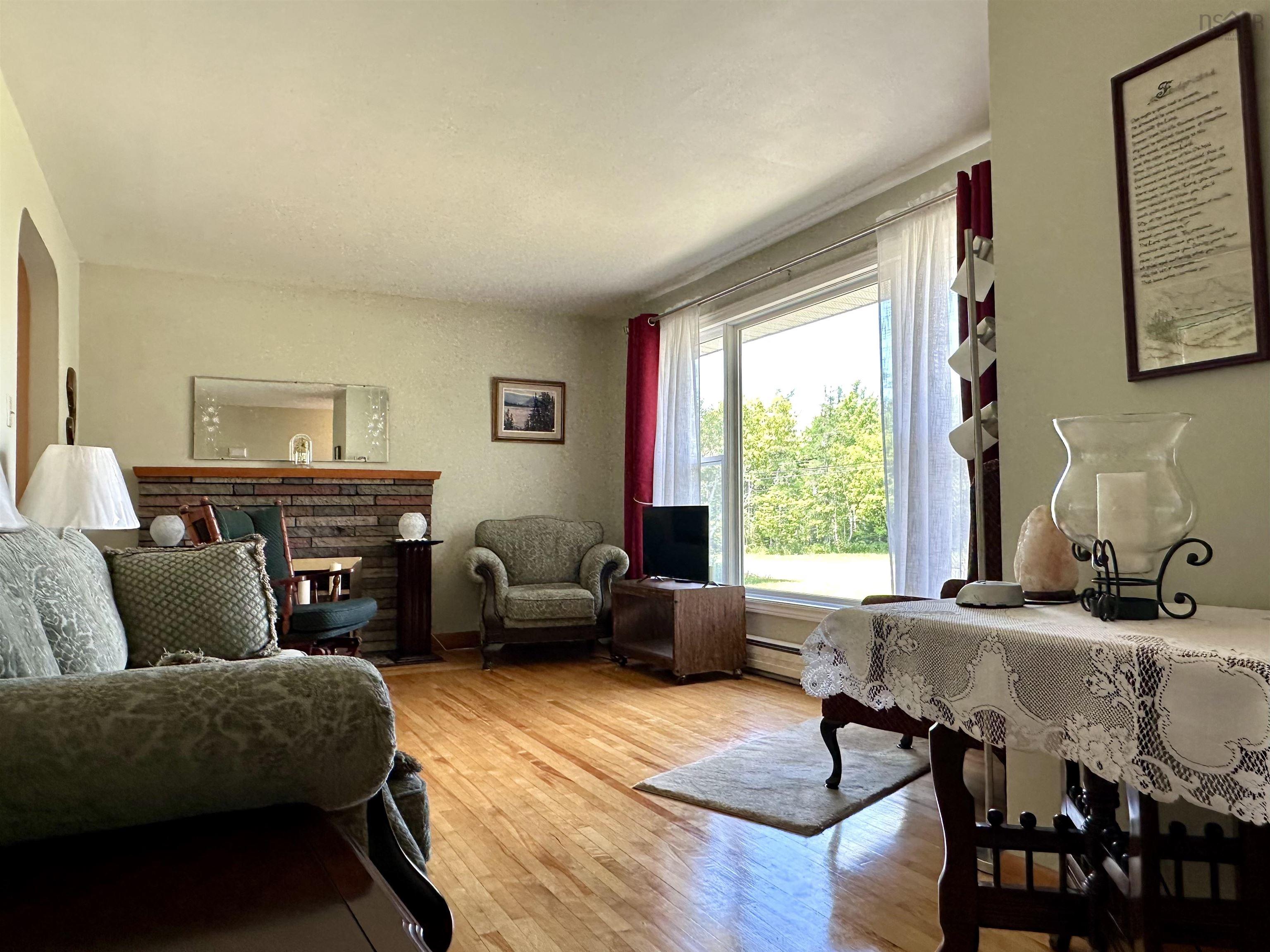 $299,000.00: 1167 Keltic Drive, North West Arm