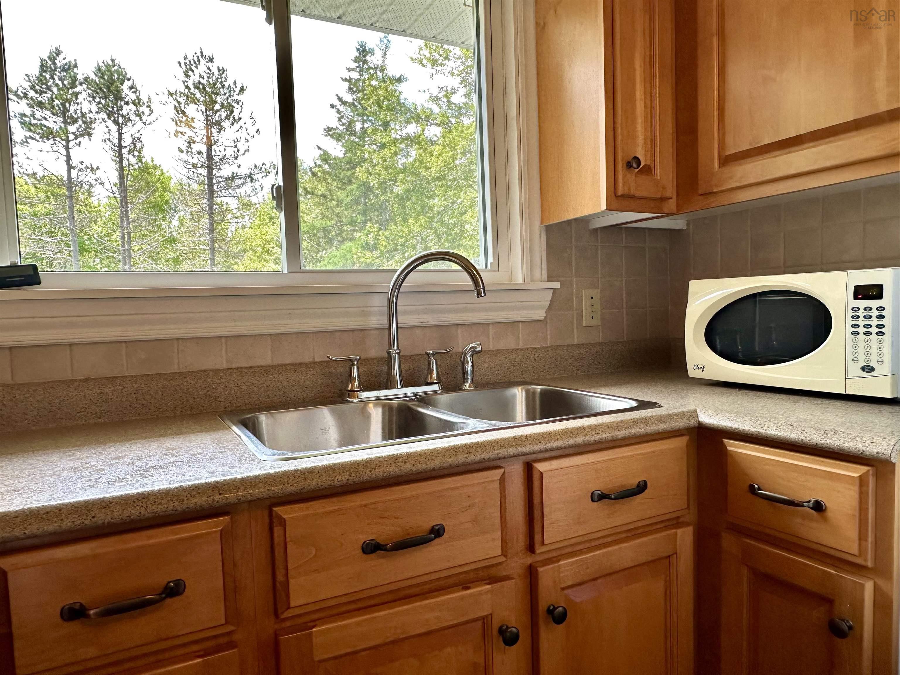 $299,000.00: 1167 Keltic Drive, North West Arm