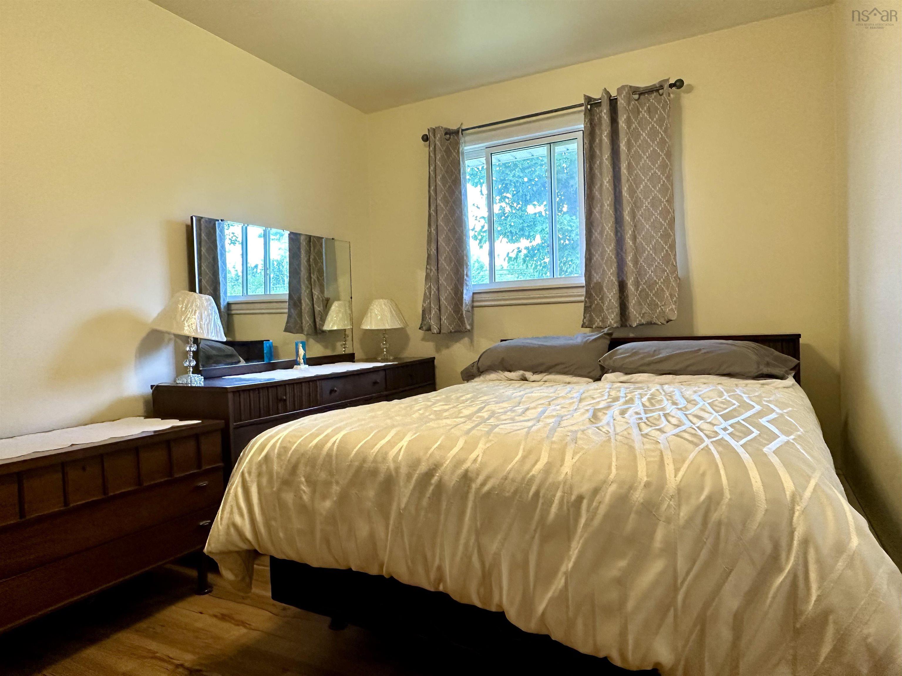 $299,000.00: 1167 Keltic Drive, North West Arm