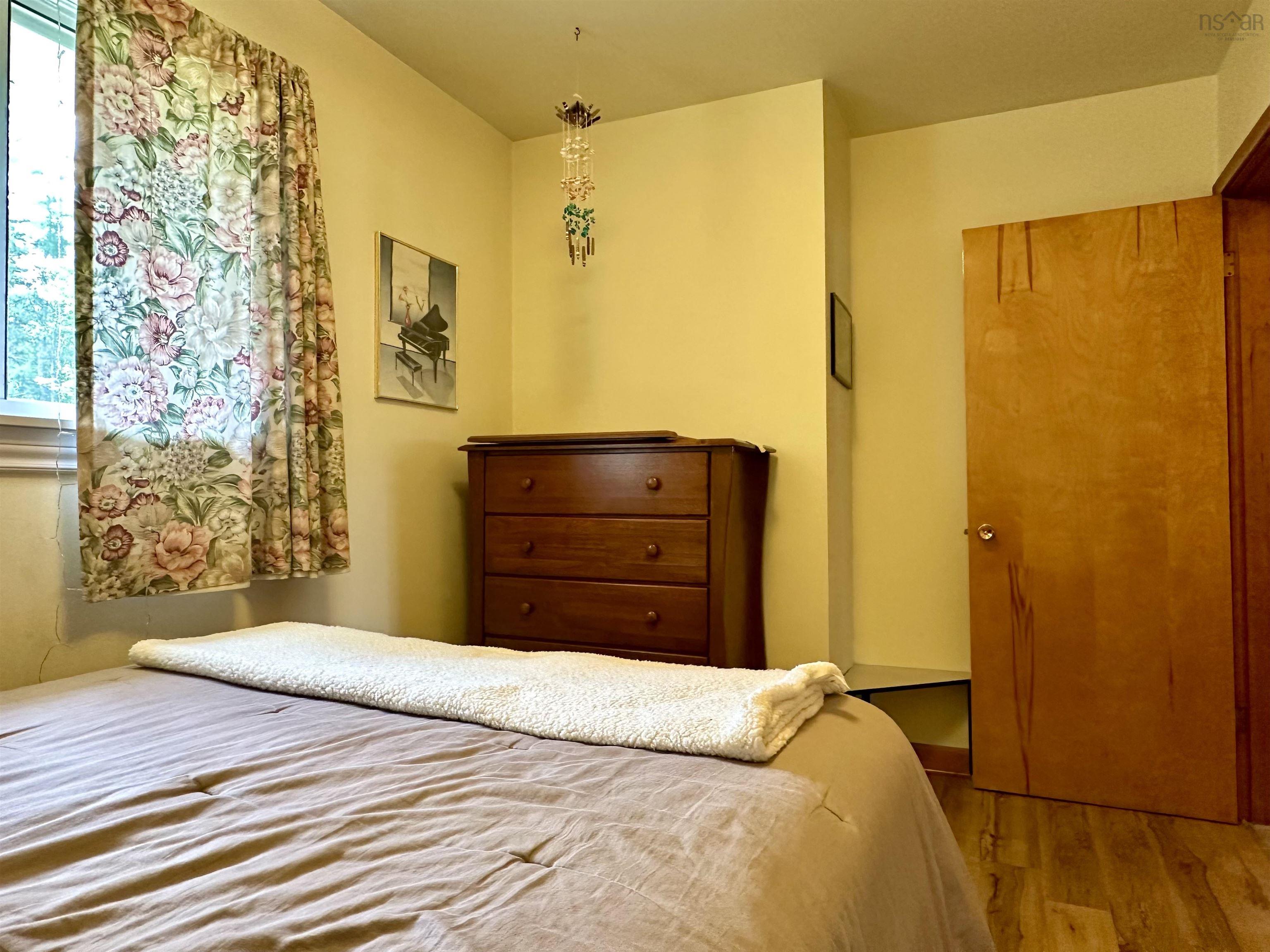 $299,000.00: 1167 Keltic Drive, North West Arm