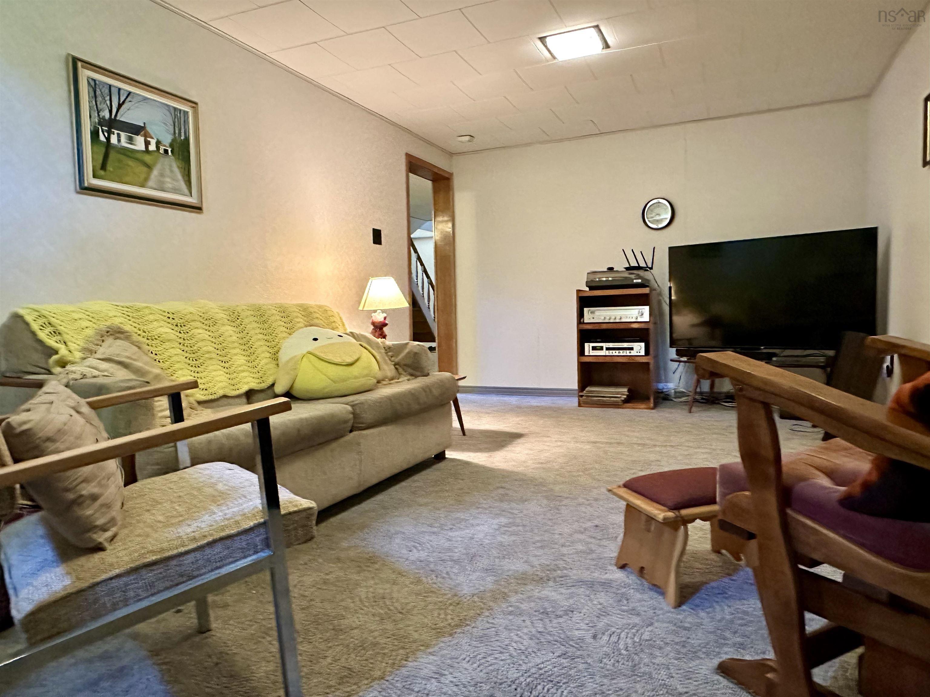 $299,000.00: 1167 Keltic Drive, North West Arm