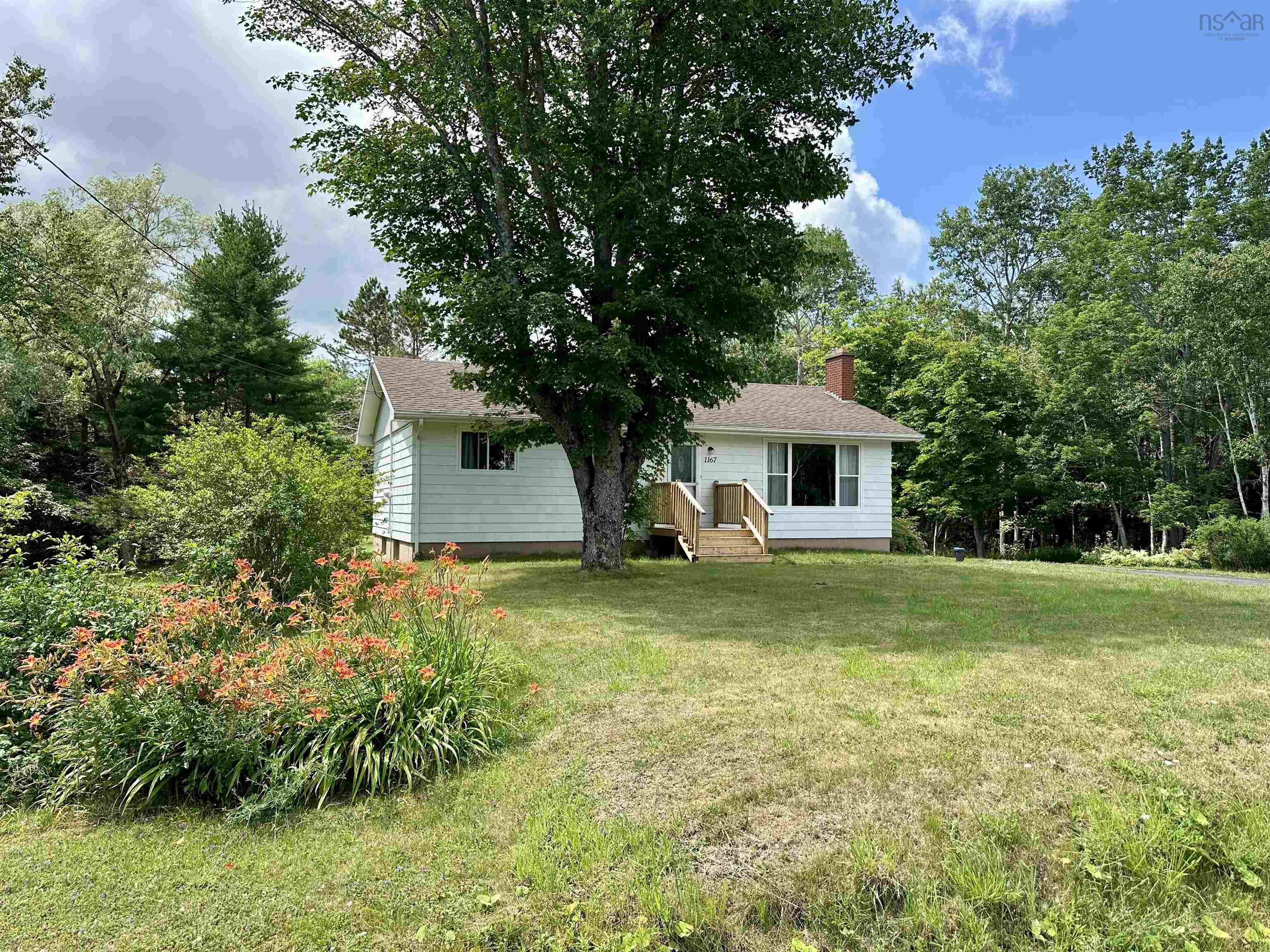 $299,000.00: 1167 Keltic Drive, North West Arm