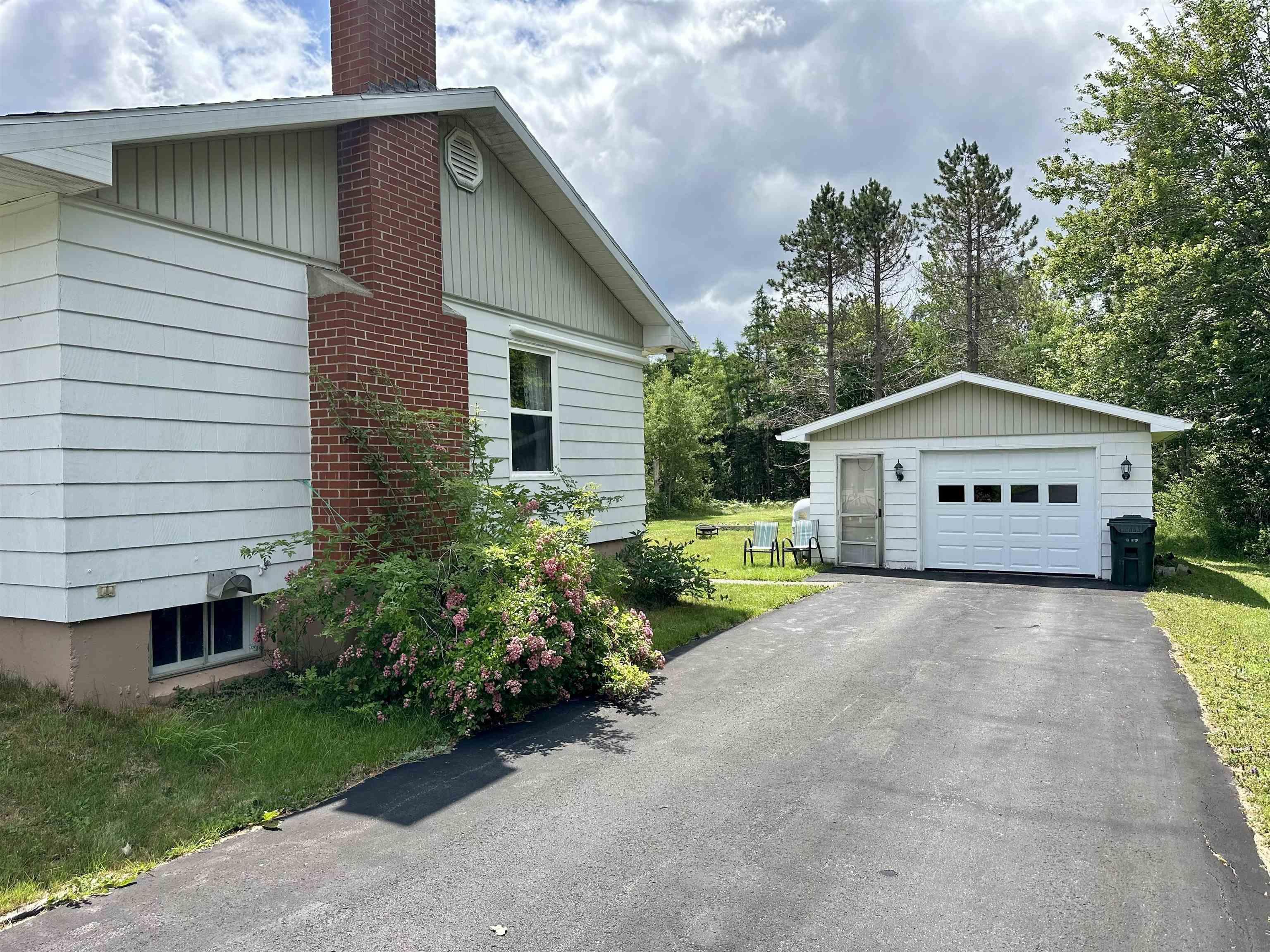 $299,000.00: 1167 Keltic Drive, North West Arm