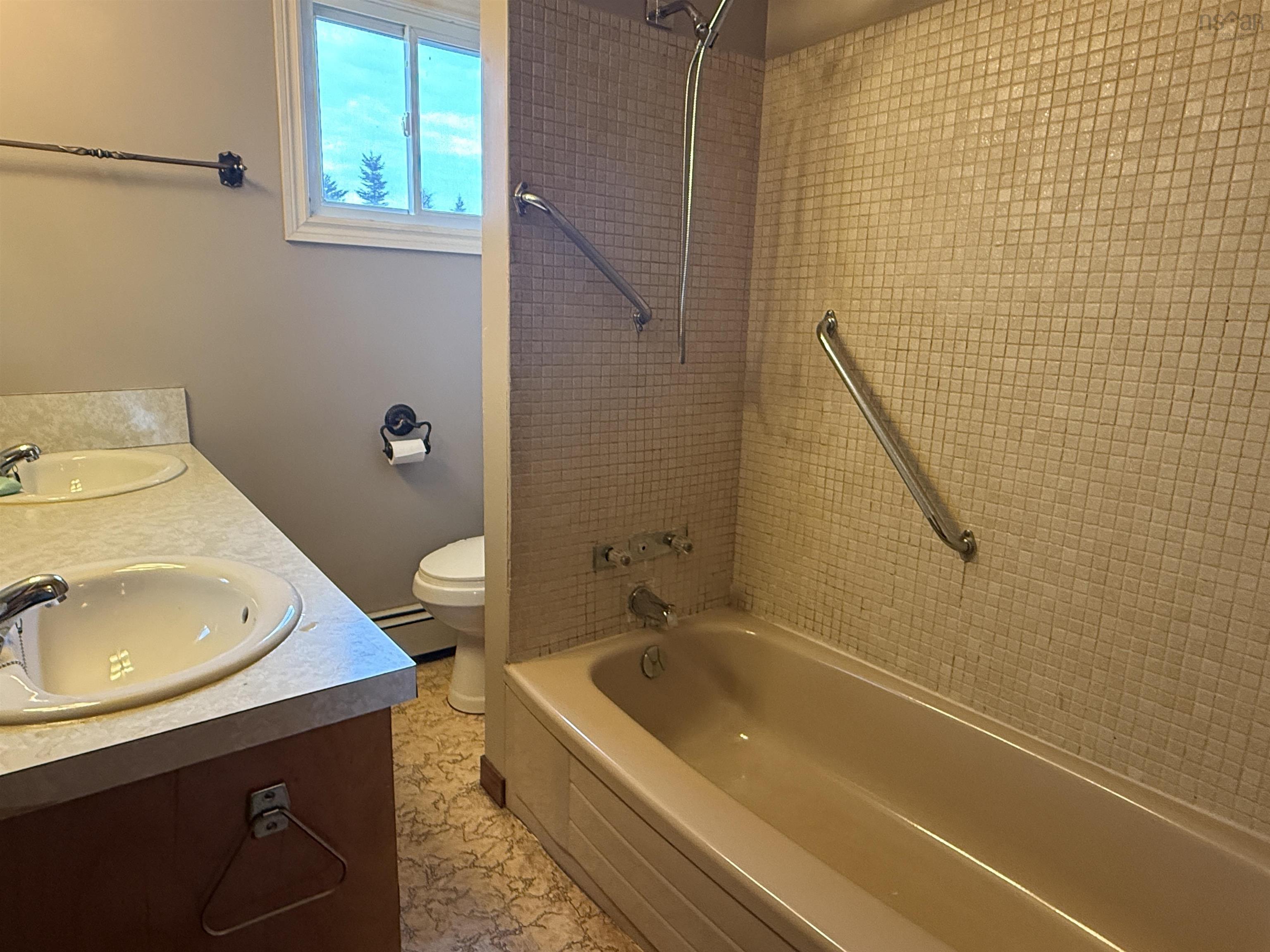 $299,000.00: 140 Green Hill Road, Alma