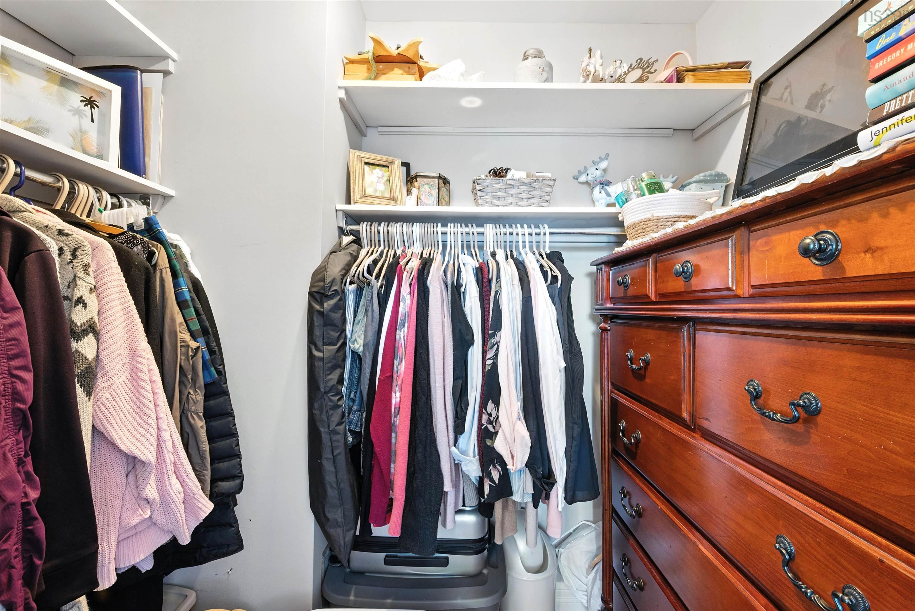 $465,000.00: 13 Viscaya Place, Dartmouth