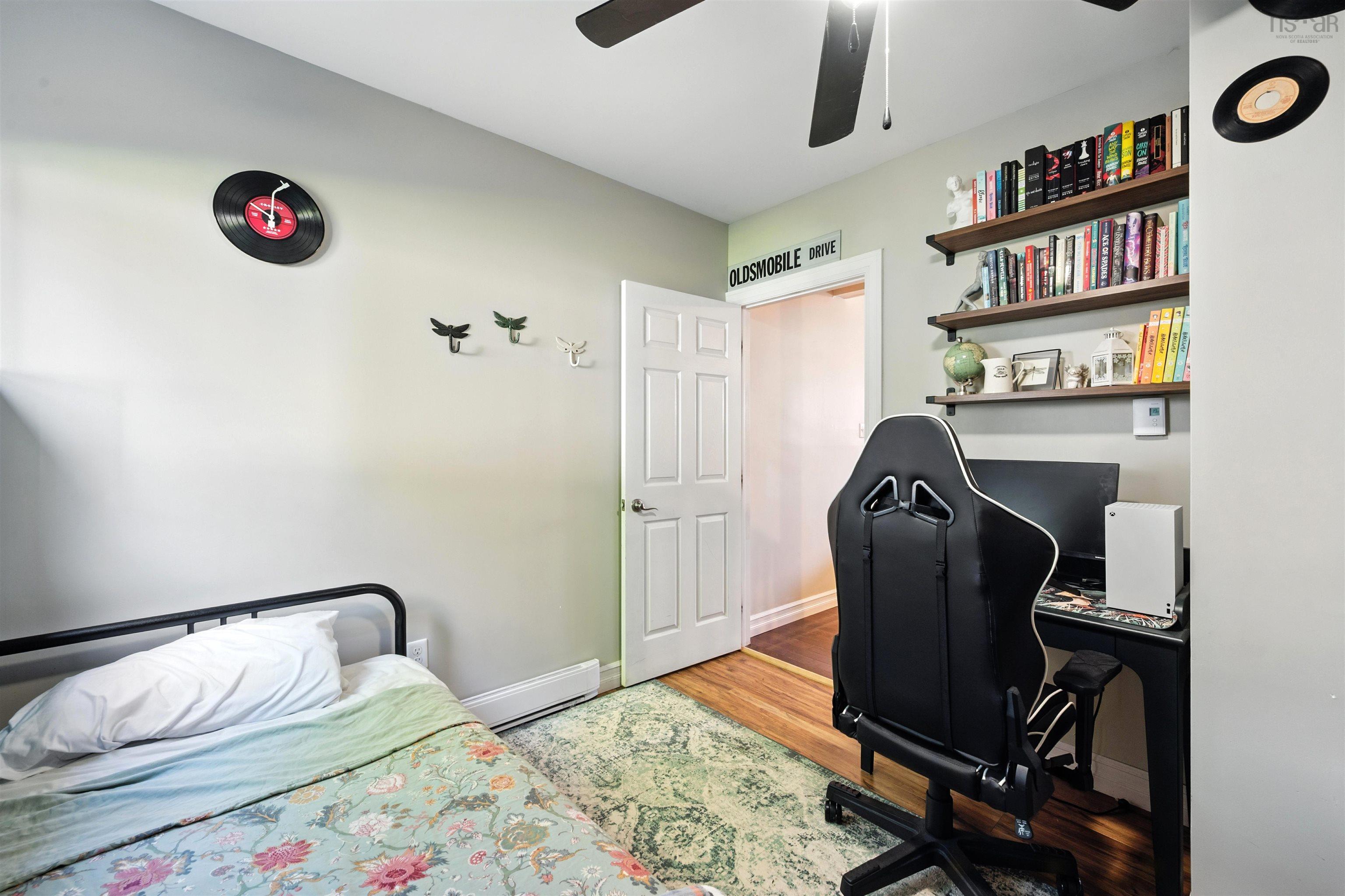 $465,000.00: 13 Viscaya Place, Dartmouth