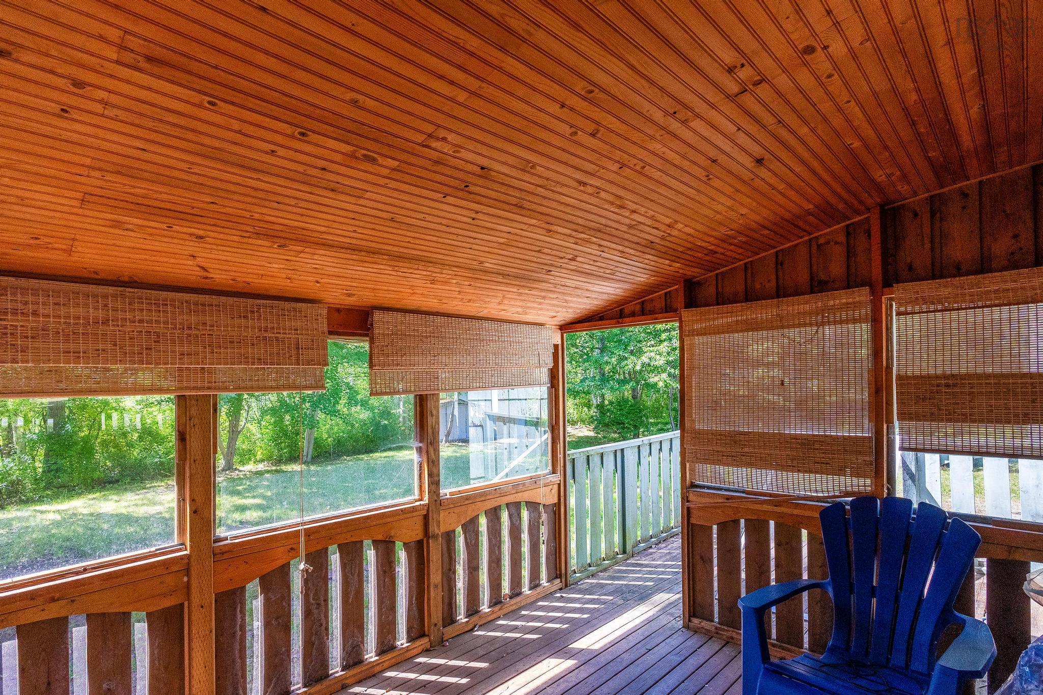 $290,000.00: 965 Labrador Lane, Greenwood