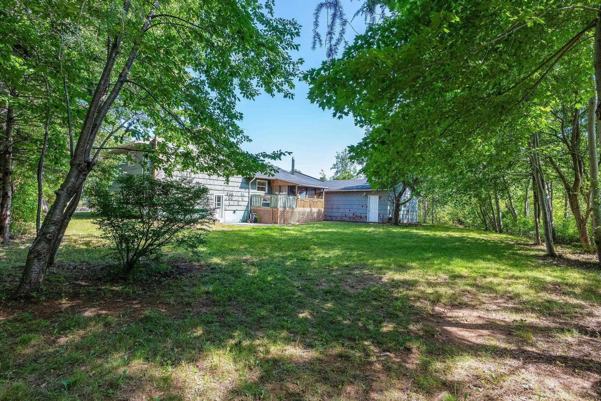 $290,000.00: 965 Labrador Lane, Greenwood