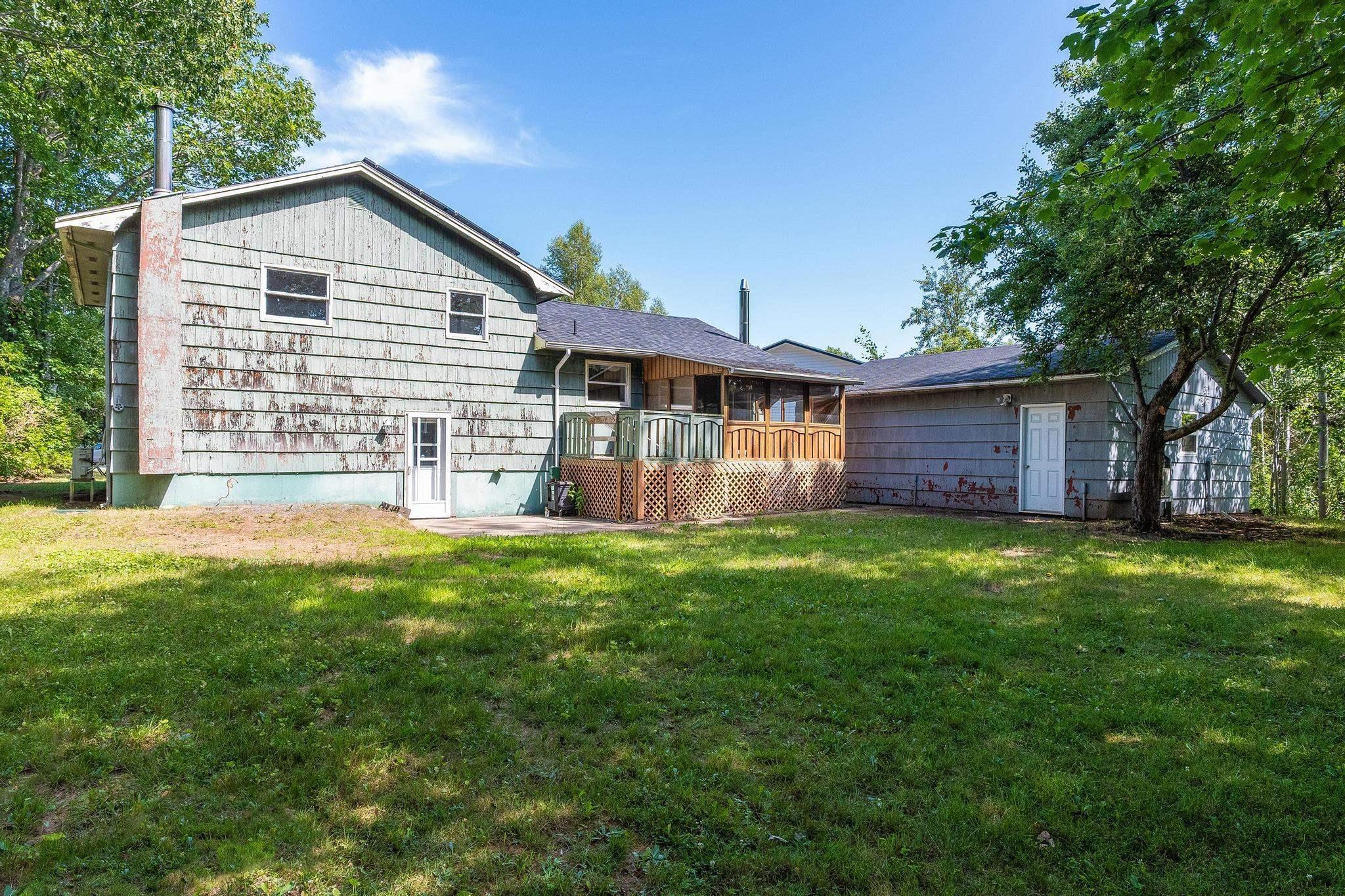 $290,000.00: 965 Labrador Lane, Greenwood