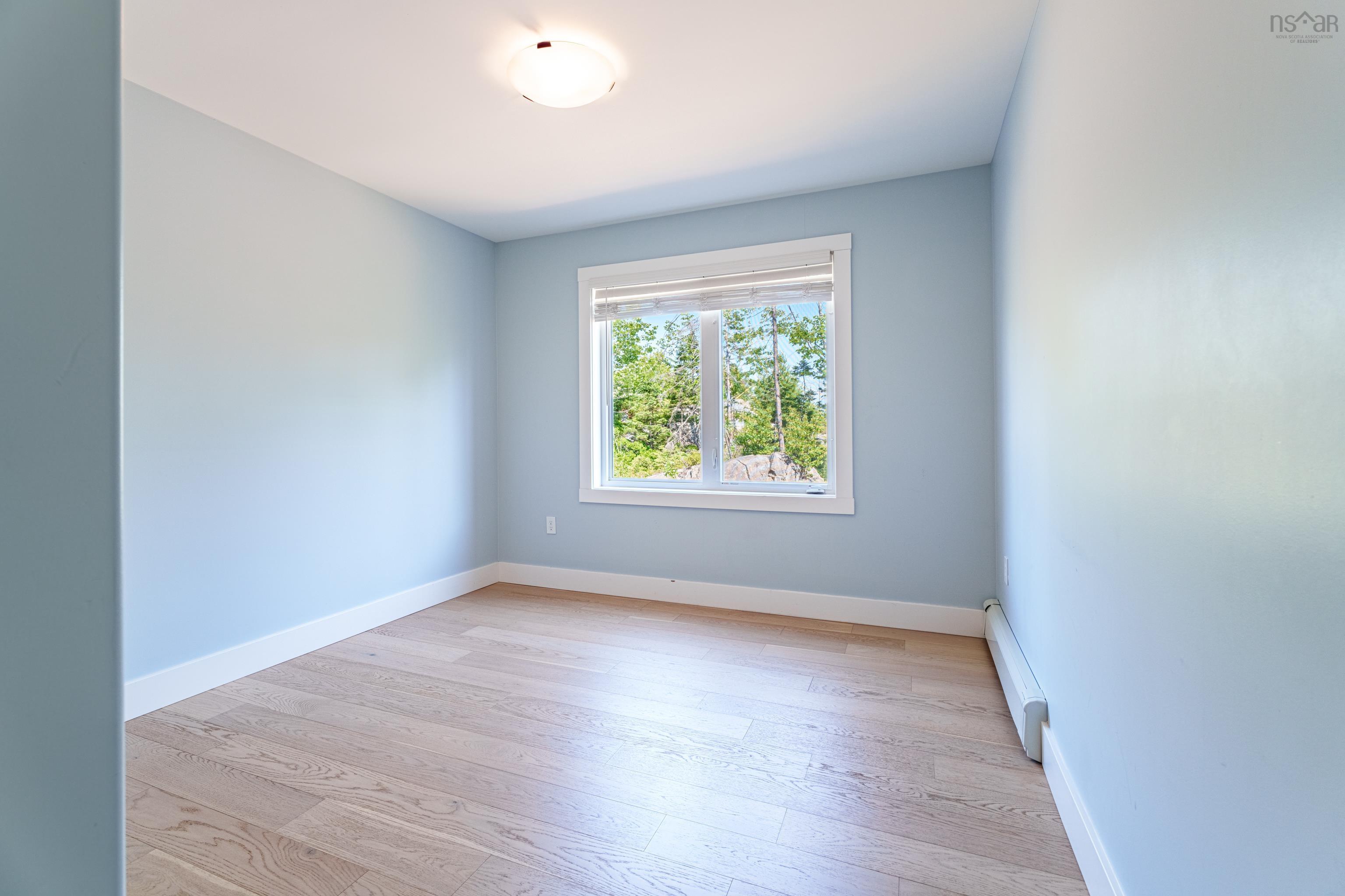 $689,000.00: 106 Tilbury Avenue, Bedford