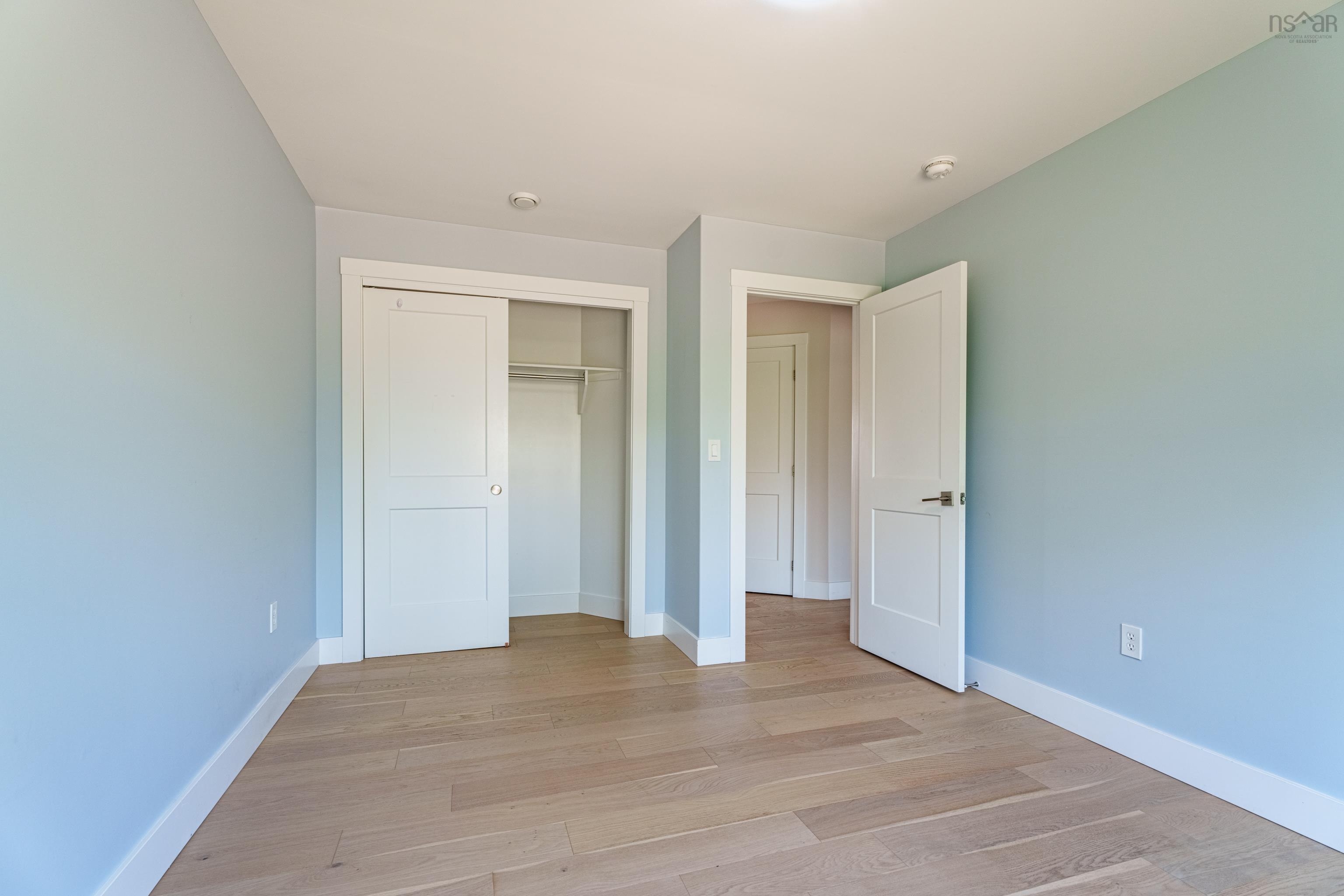 $689,000.00: 106 Tilbury Avenue, Bedford