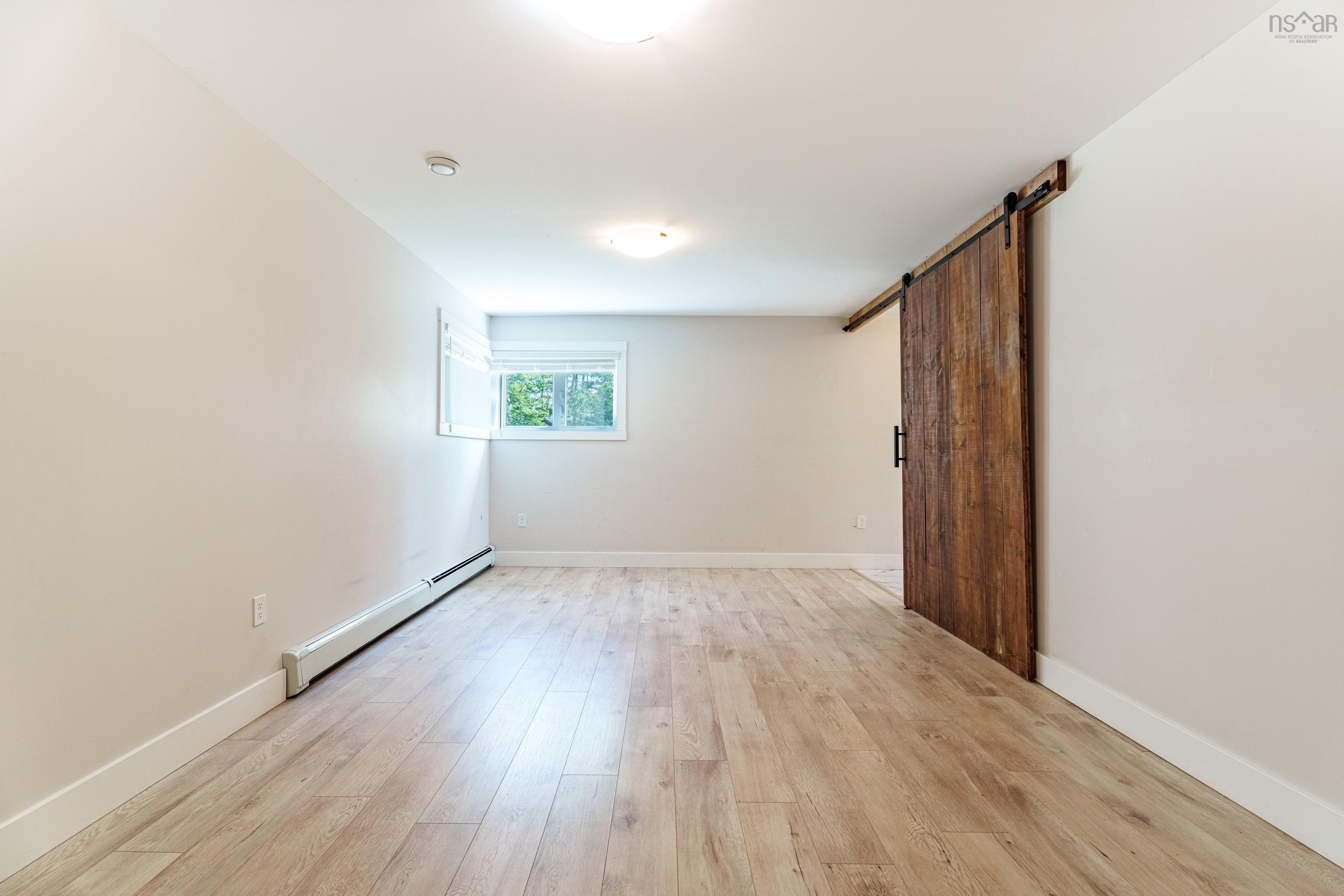 $689,000.00: 106 Tilbury Avenue, Bedford