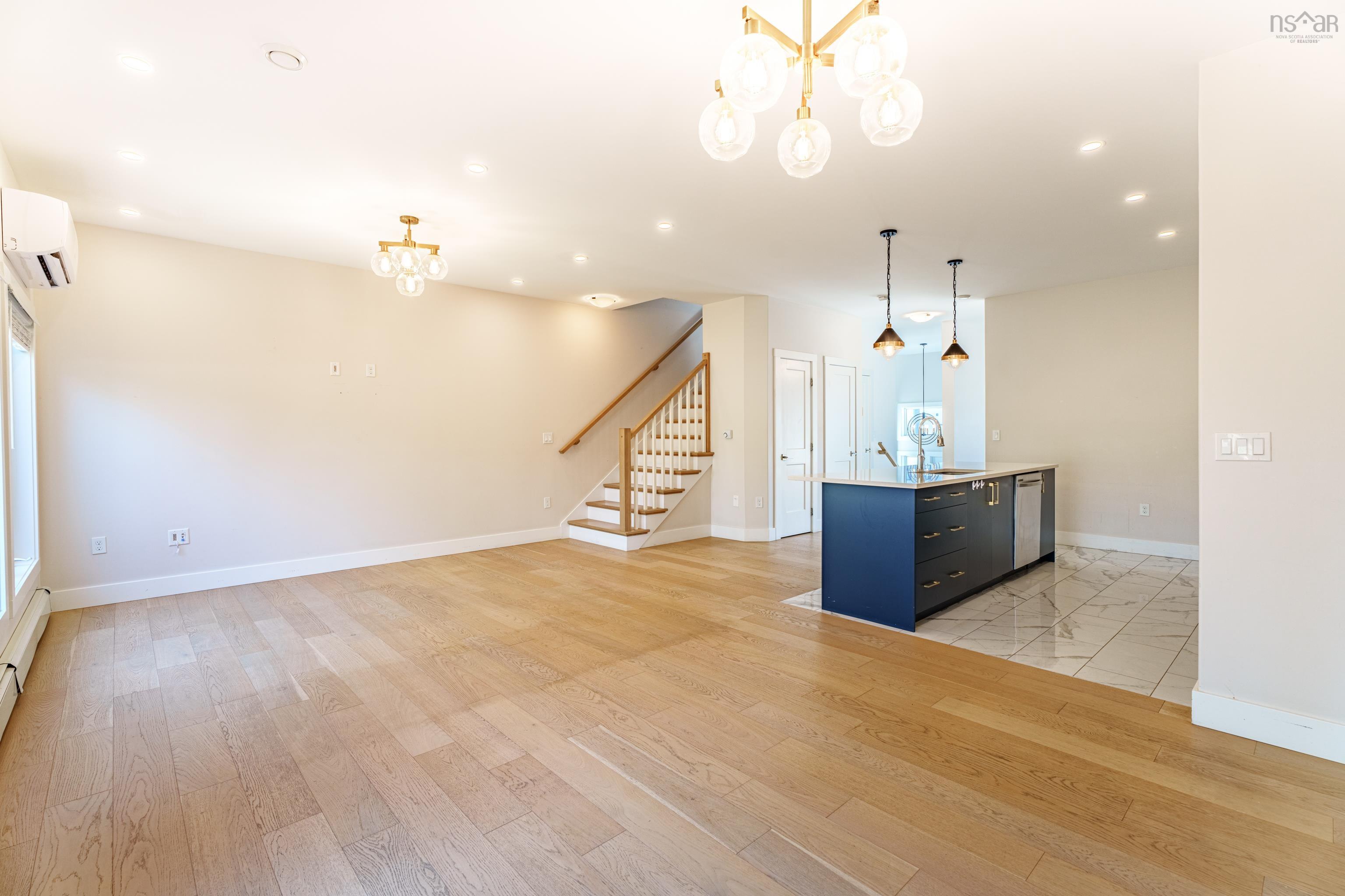 $689,000.00: 106 Tilbury Avenue, Bedford