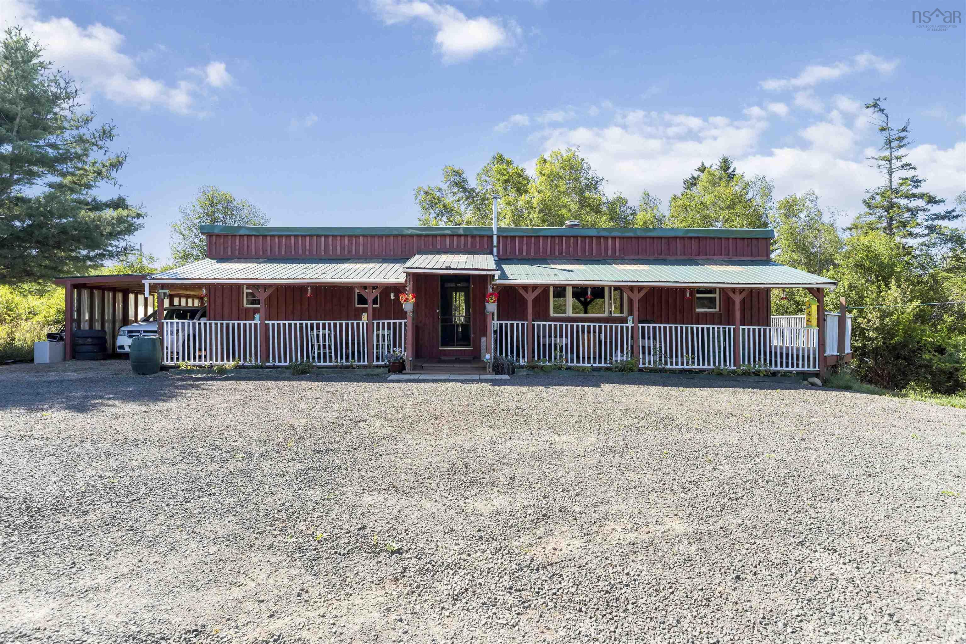 $249,000.00: 1049 Bloomfield Road, Bloomfield