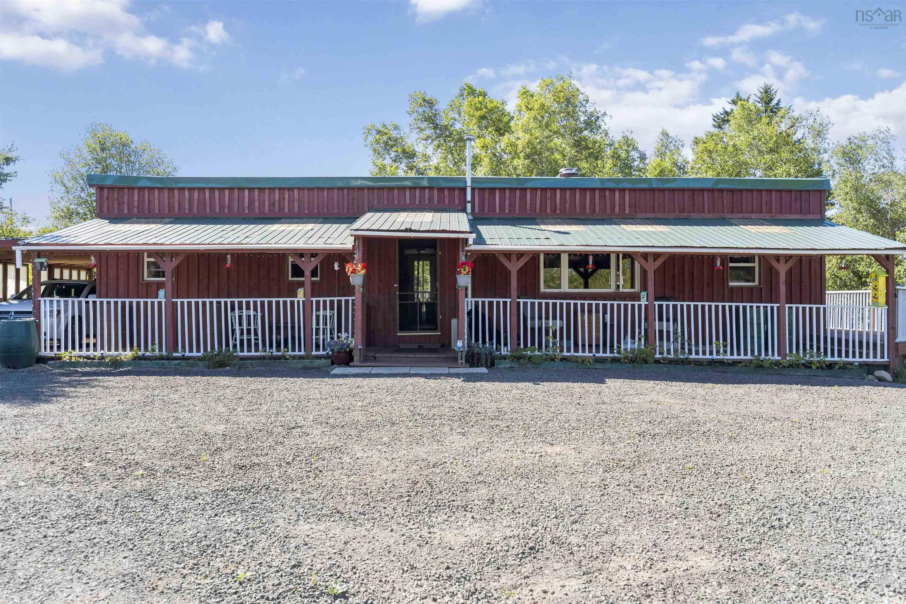 $249,000.00: 1049 Bloomfield Road, Bloomfield