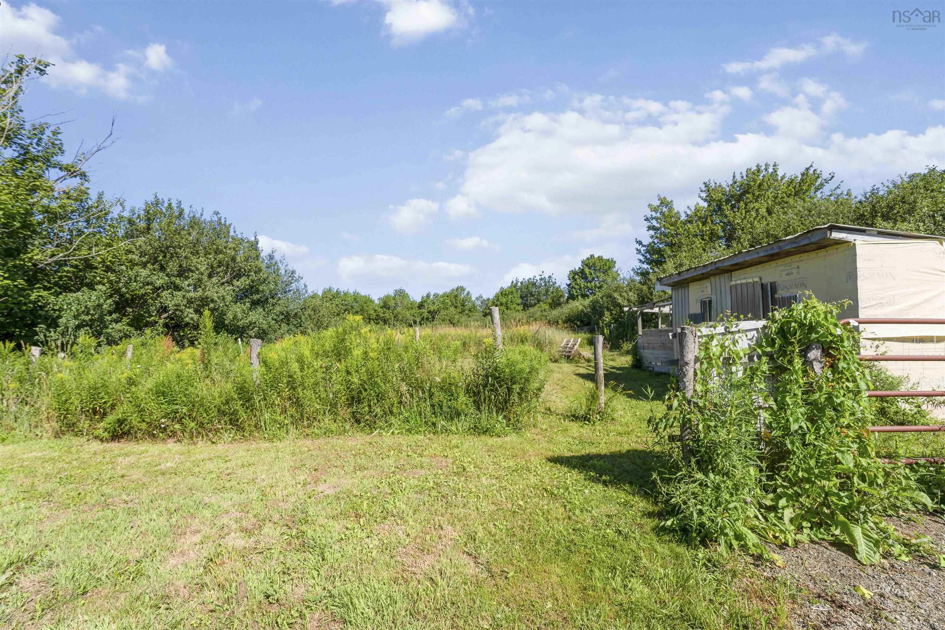 $249,000.00: 1049 Bloomfield Road, Bloomfield