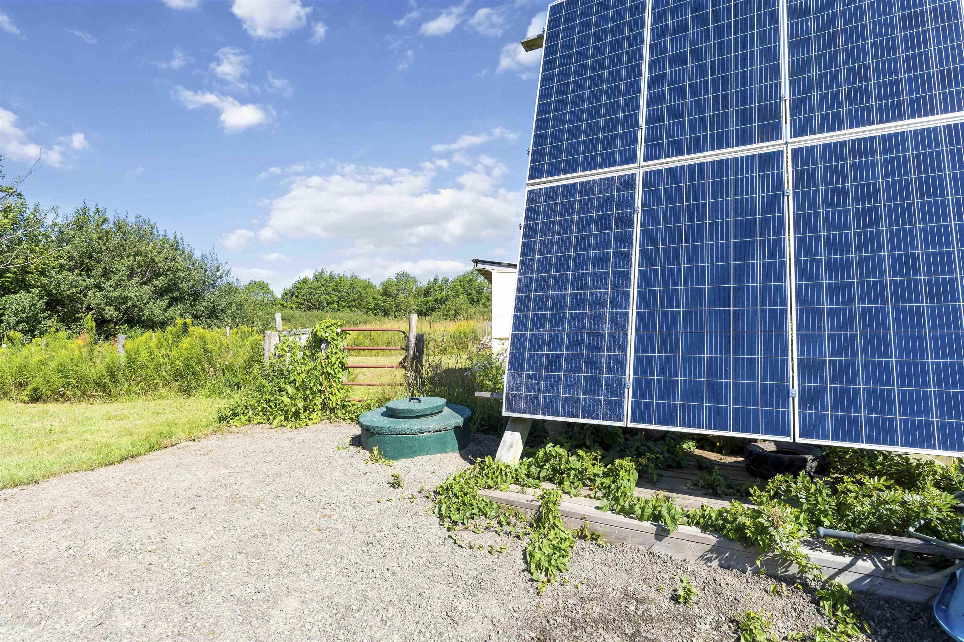 $249,000.00: 1049 Bloomfield Road, Bloomfield