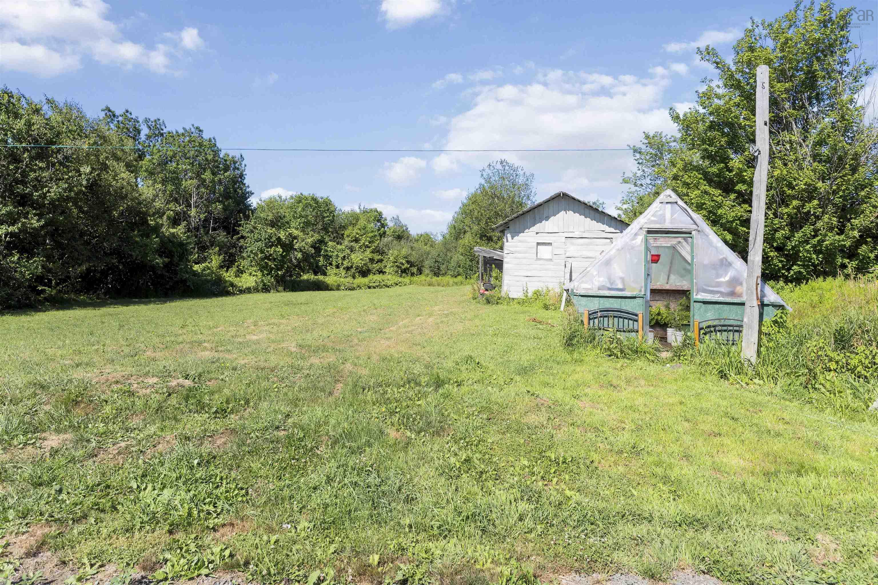 $249,000.00: 1049 Bloomfield Road, Bloomfield