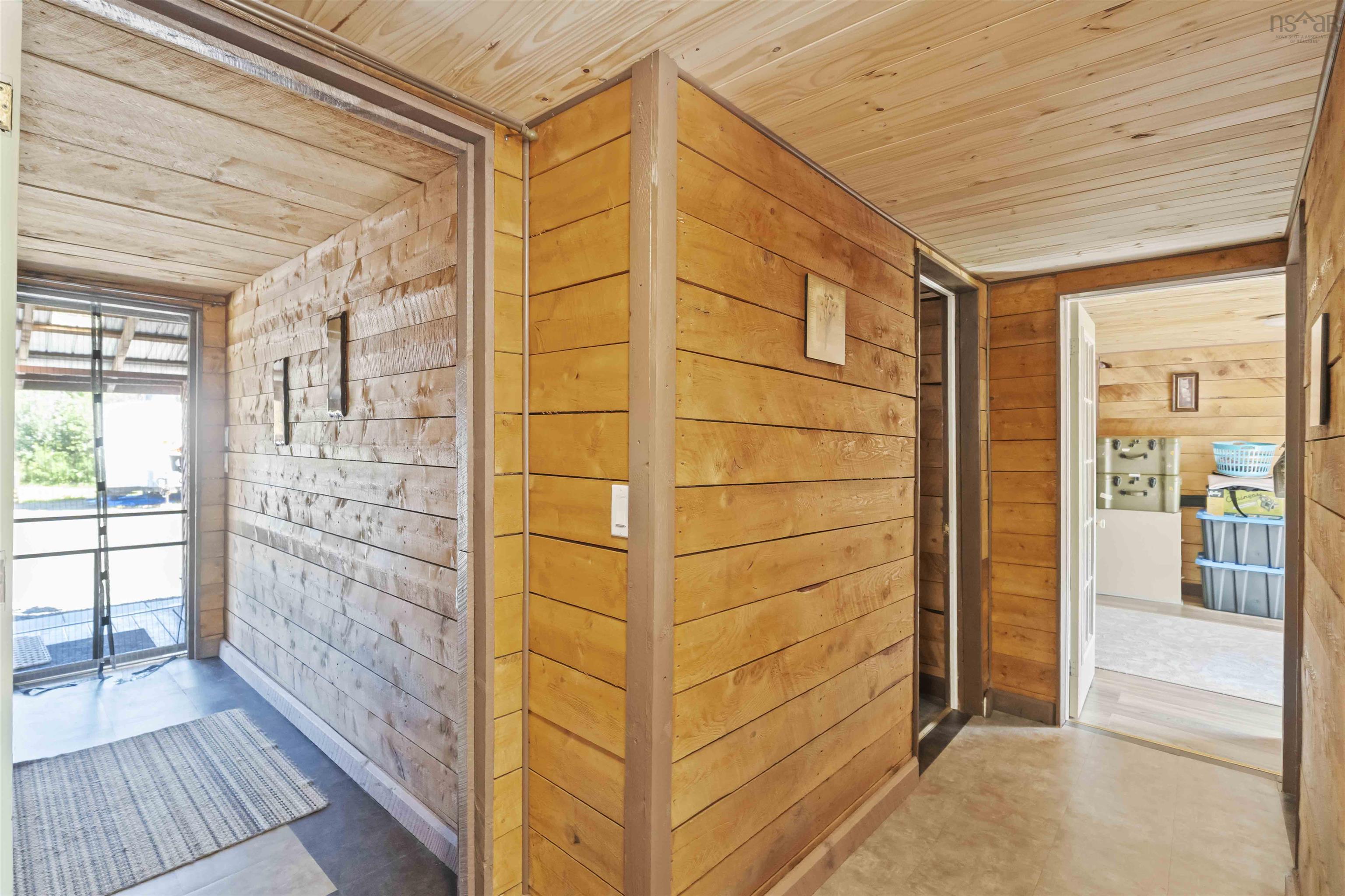 $249,000.00: 1049 Bloomfield Road, Bloomfield