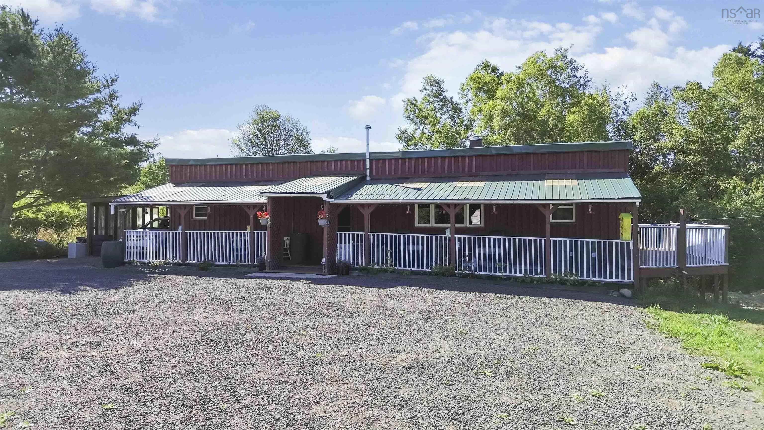 $249,000.00: 1049 Bloomfield Road, Bloomfield