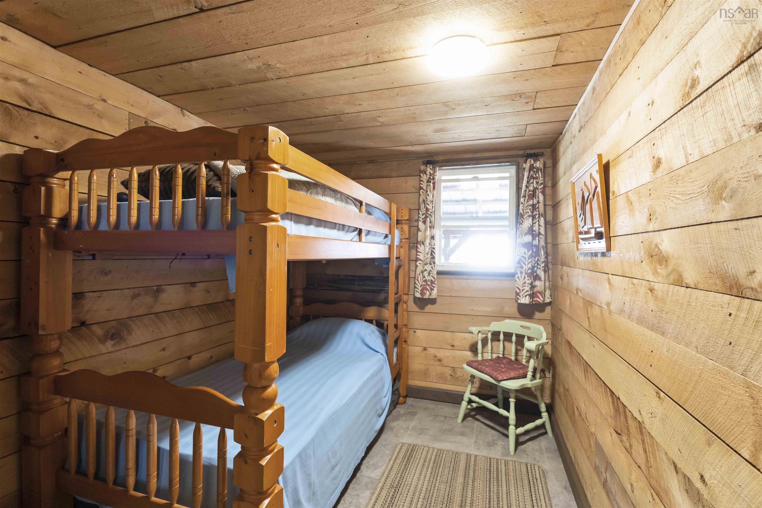 $249,000.00: 1049 Bloomfield Road, Bloomfield