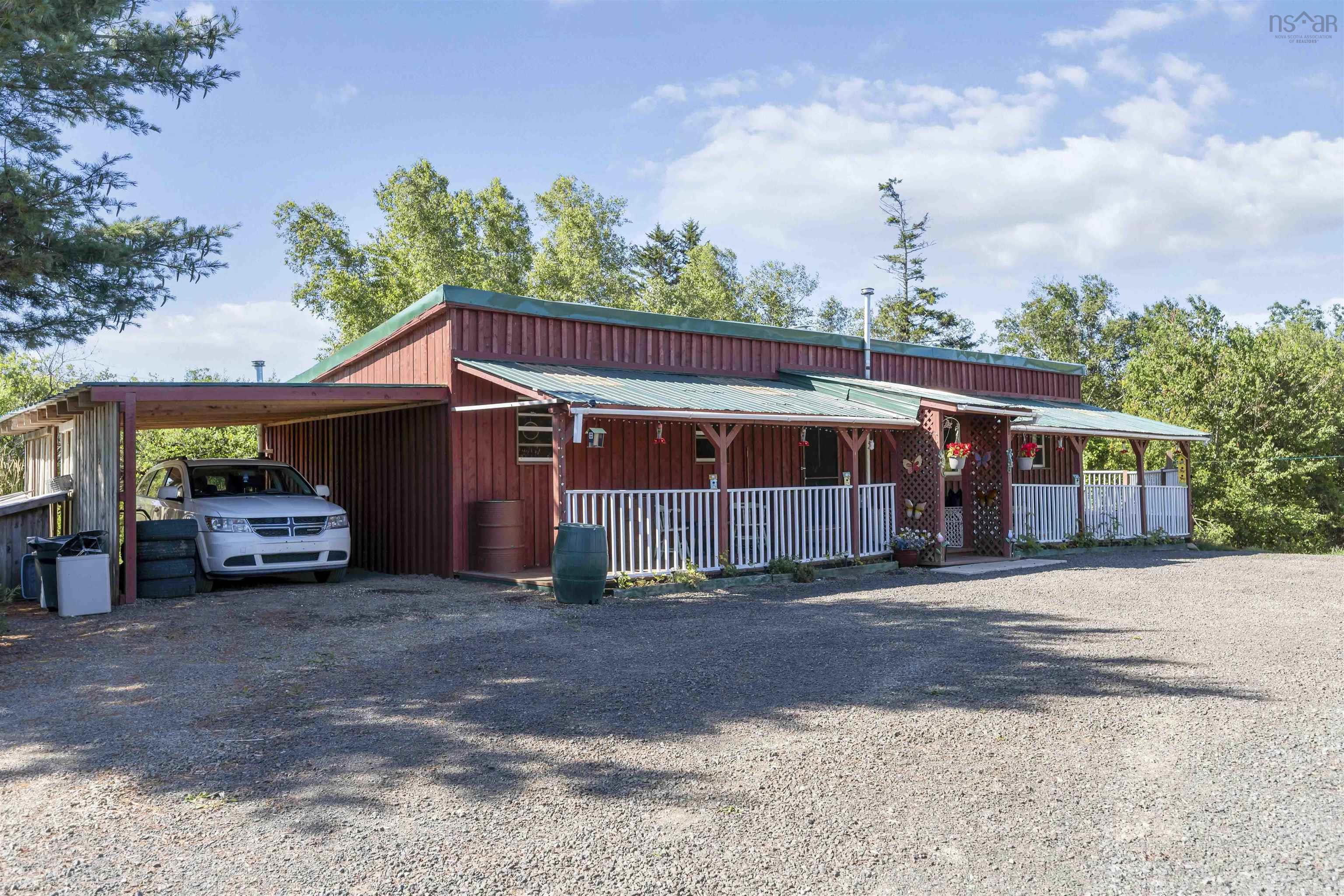 $249,000.00: 1049 Bloomfield Road, Bloomfield