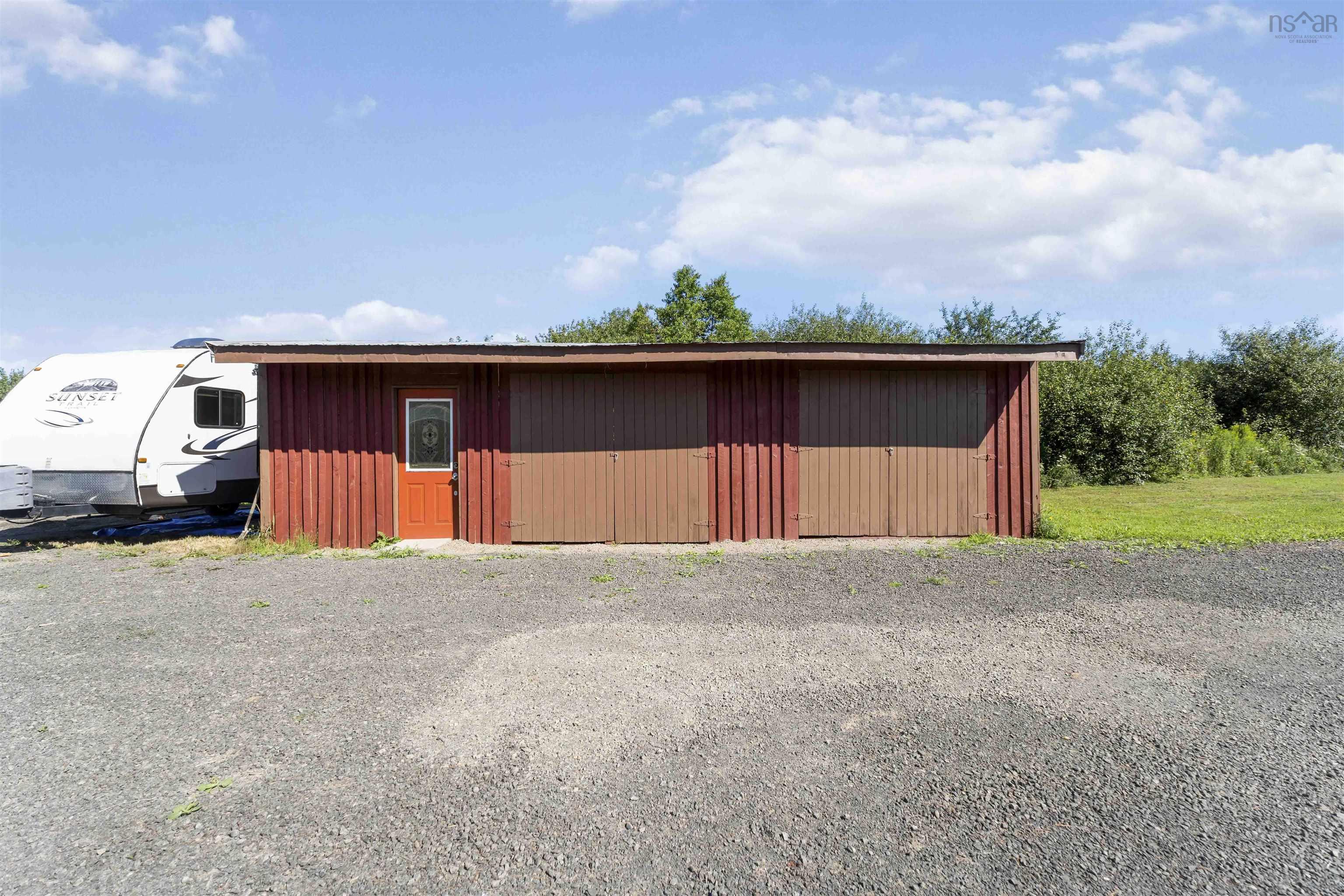 $249,000.00: 1049 Bloomfield Road, Bloomfield