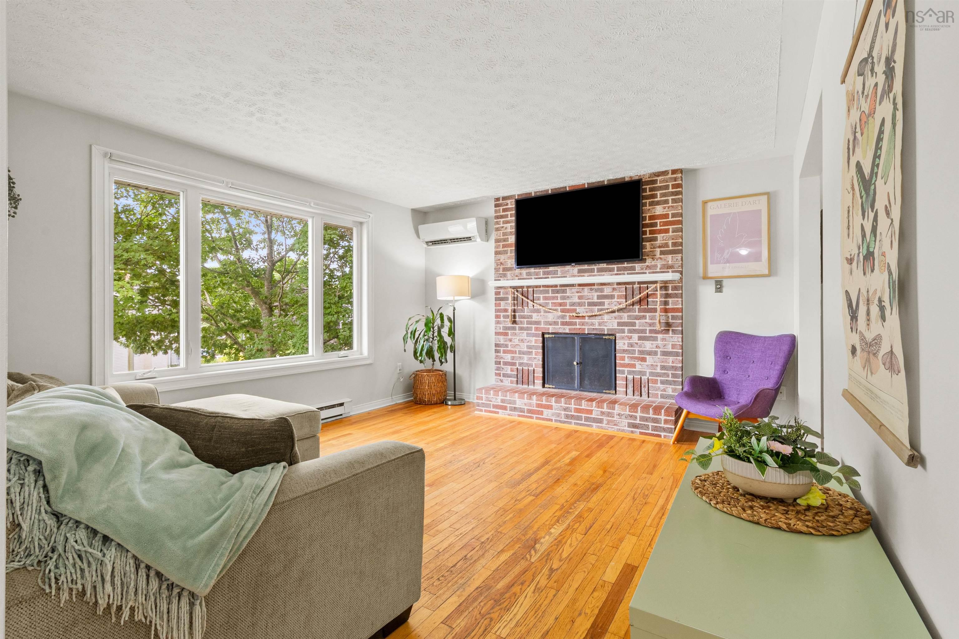 $549,900.00: 33 Josephine Court, Dartmouth