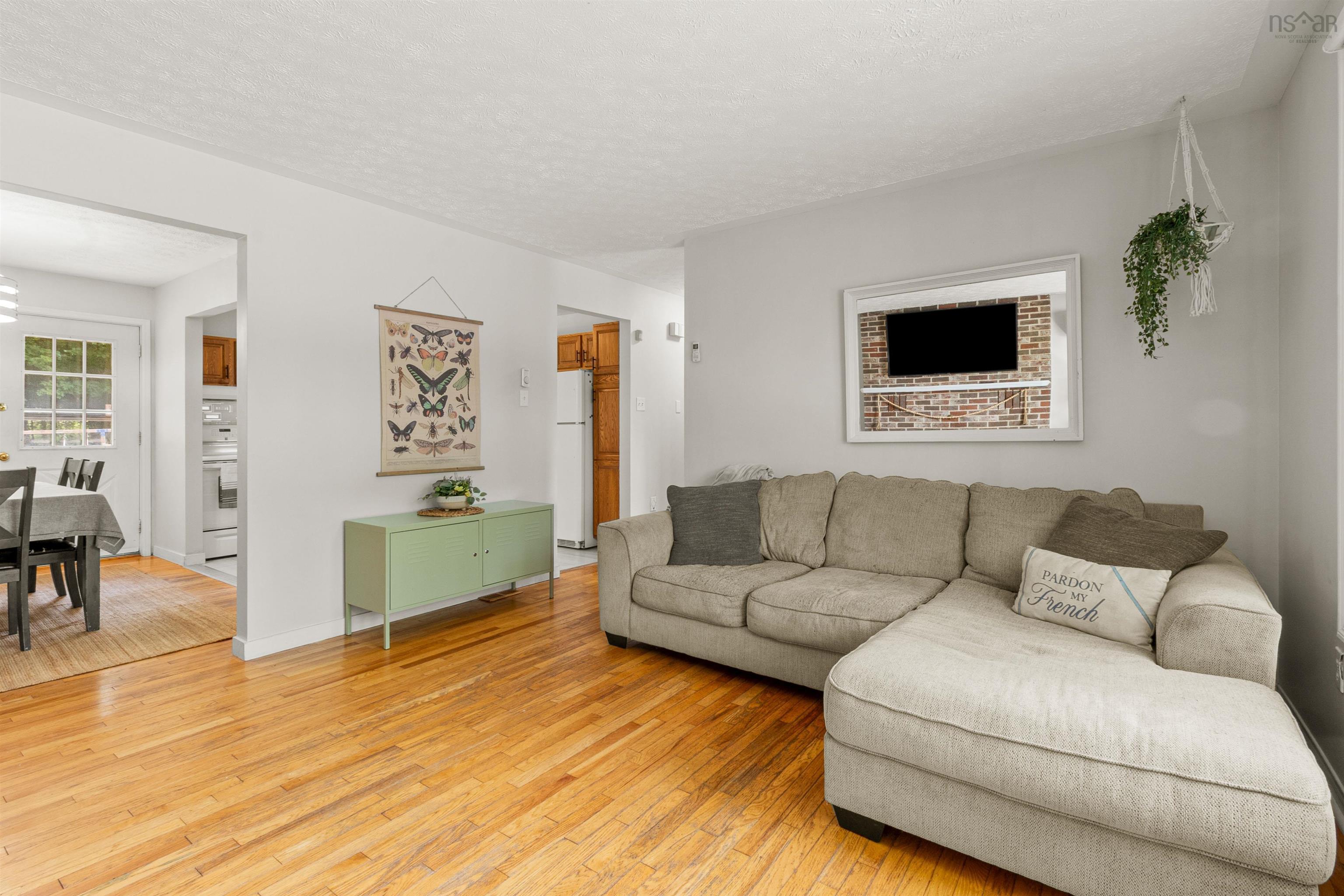 $549,900.00: 33 Josephine Court, Dartmouth