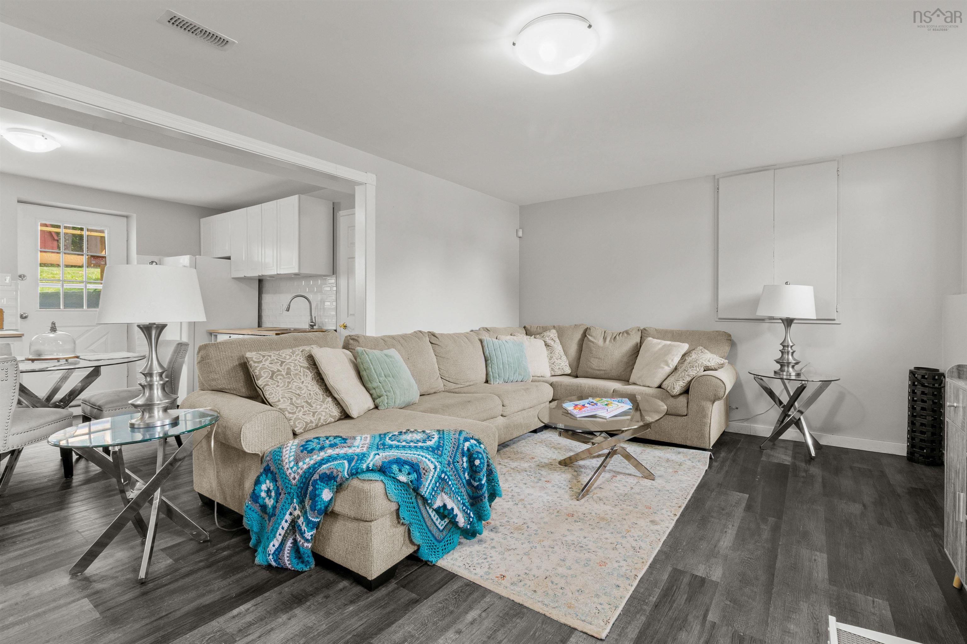 $549,900.00: 33 Josephine Court, Dartmouth