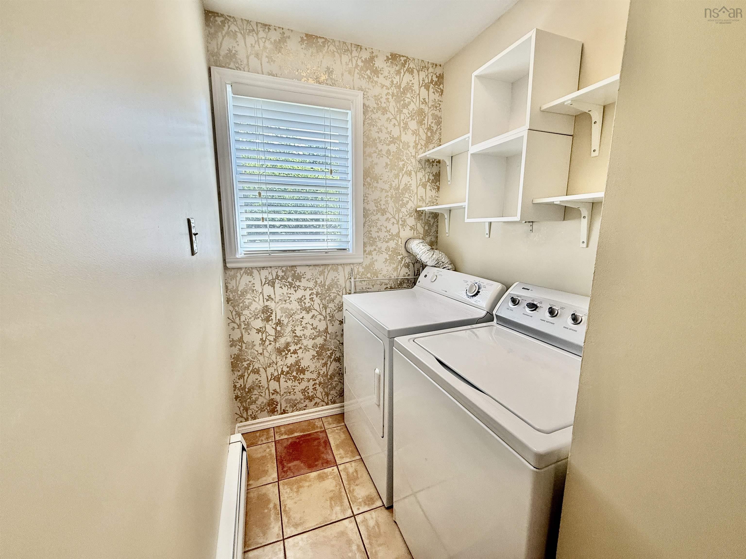 $669,000.00: 58 Shoreview Drive, Bedford