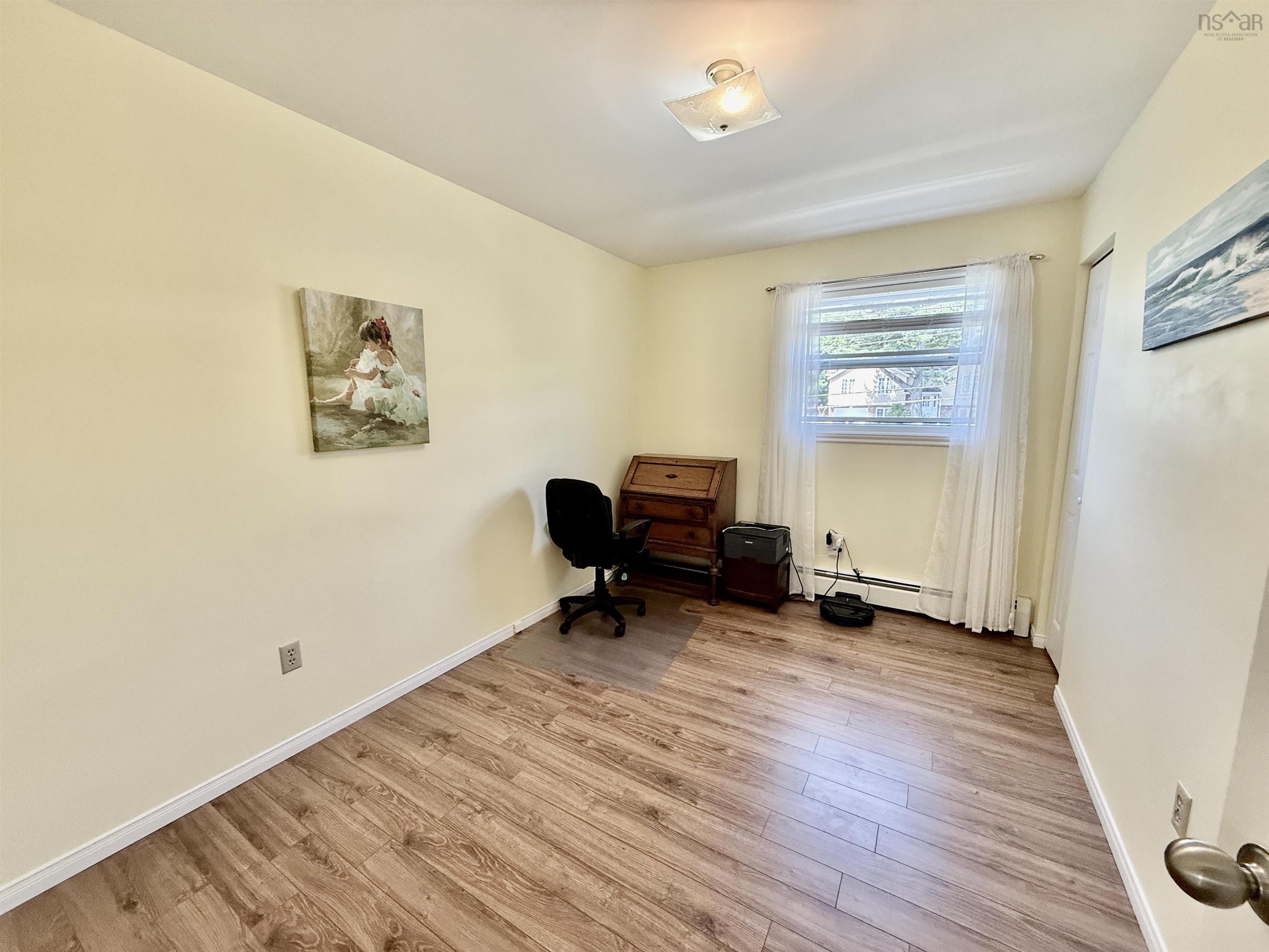 $669,000.00: 58 Shoreview Drive, Bedford