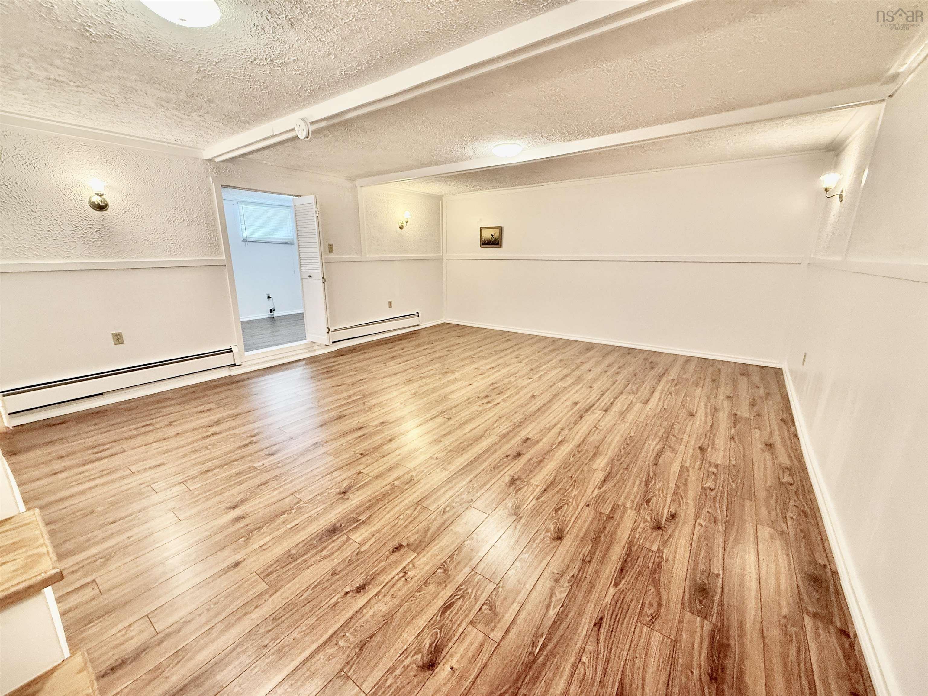 $669,000.00: 58 Shoreview Drive, Bedford