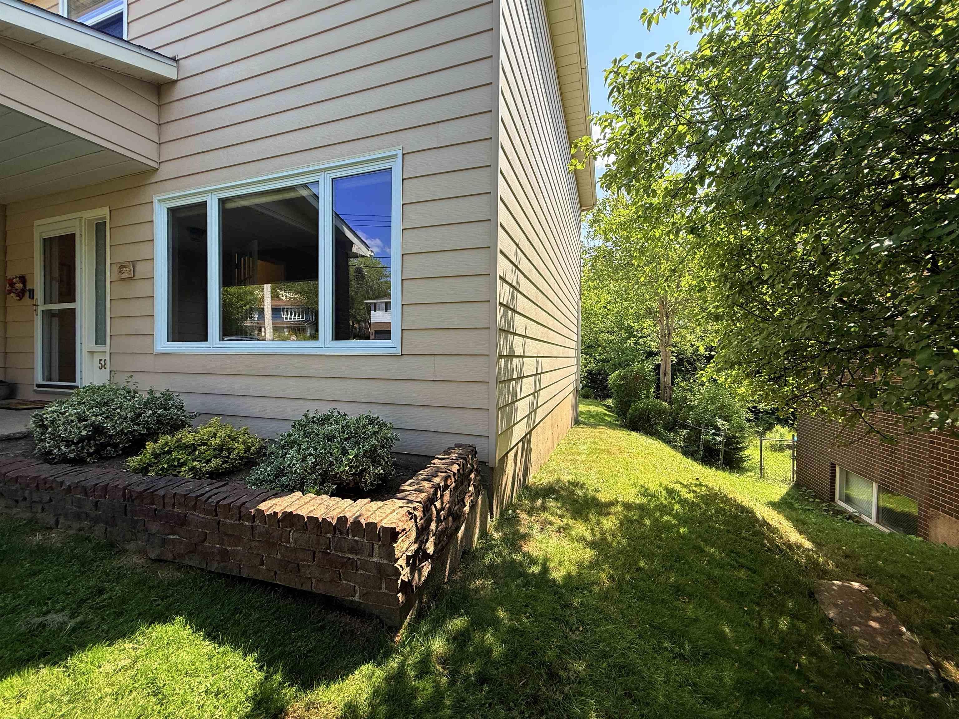 $669,000.00: 58 Shoreview Drive, Bedford