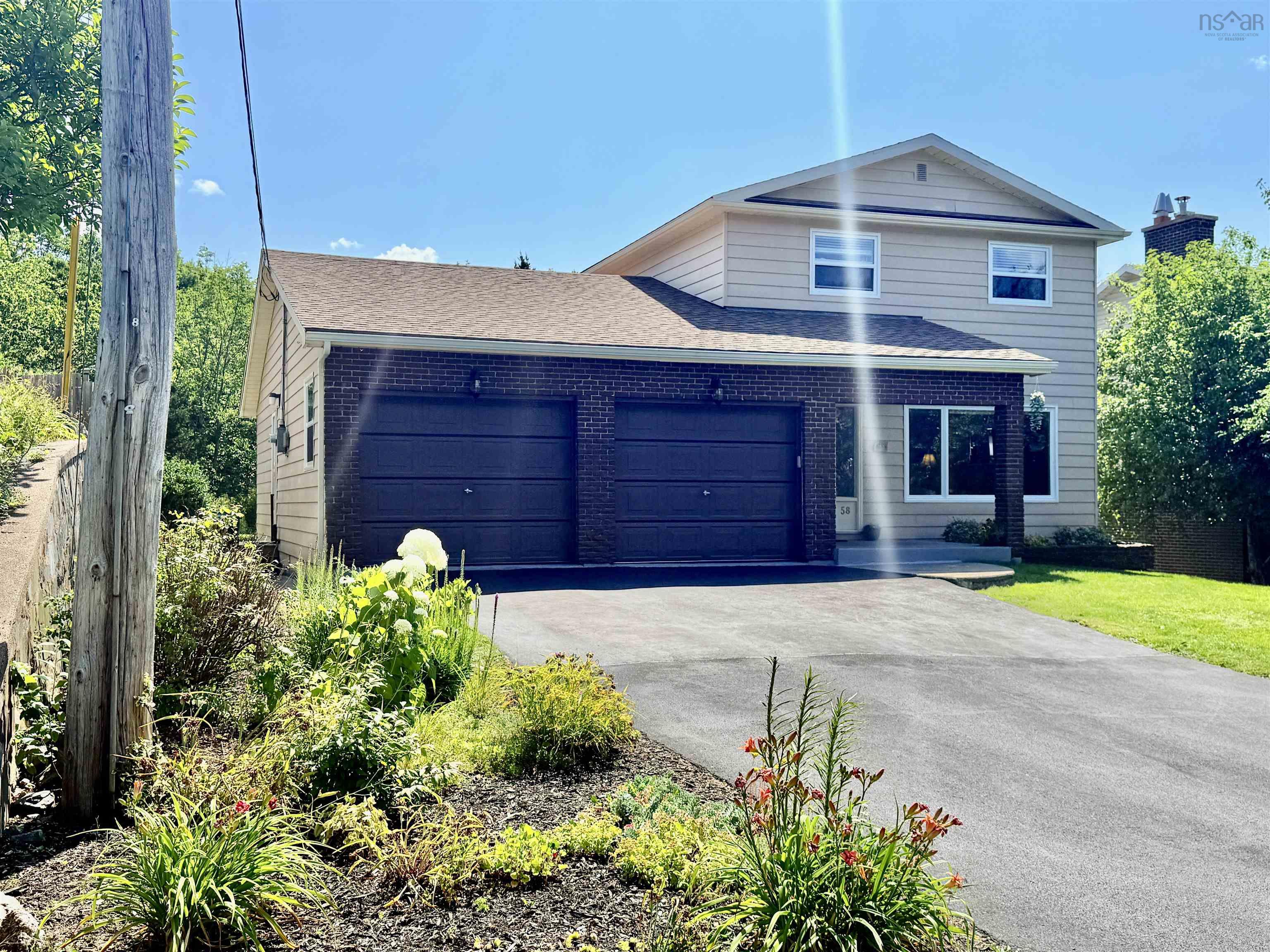 $669,000.00: 58 Shoreview Drive, Bedford