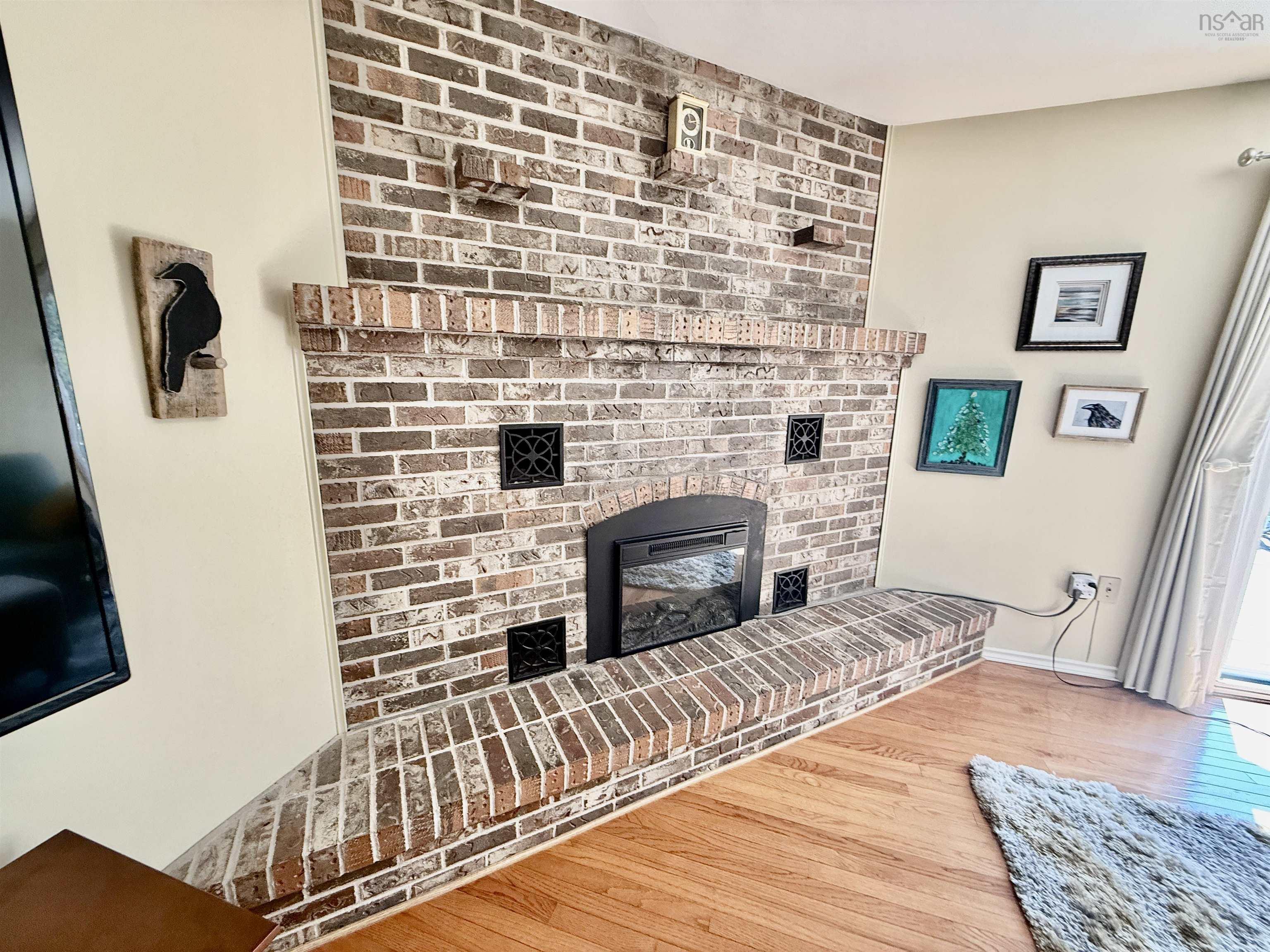 $669,000.00: 58 Shoreview Drive, Bedford